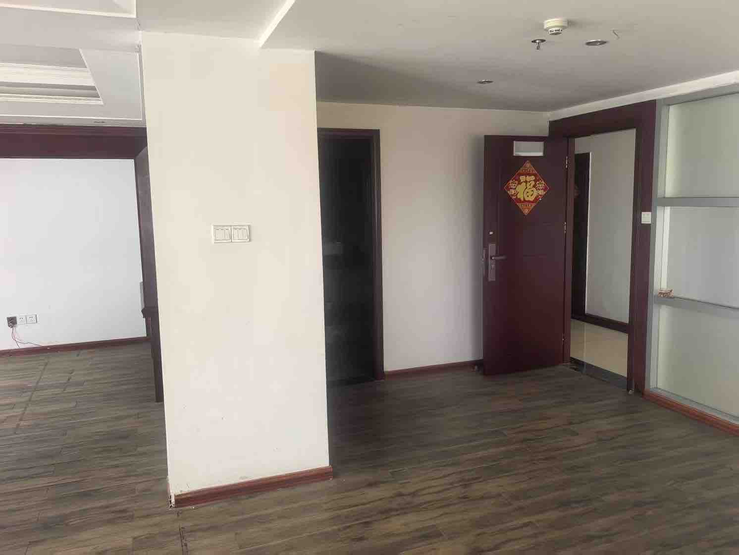 鑫成君泰   942.0㎡     18333.00元/月室内图