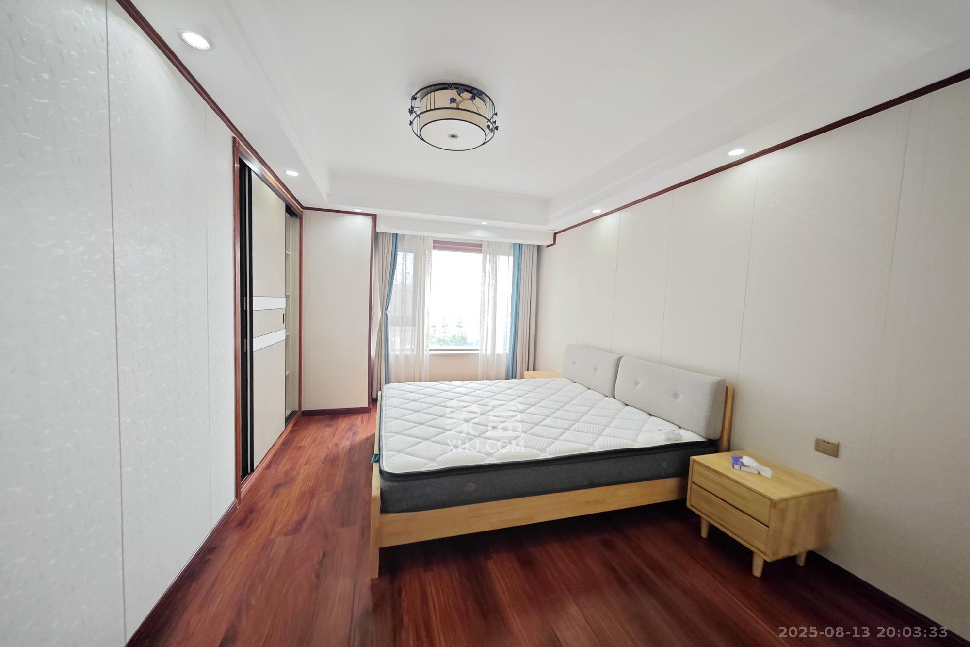 建发中央悦府  4室2厅2卫    188.0万 建发中央悦府  4室2厅2卫    188.0万卧室