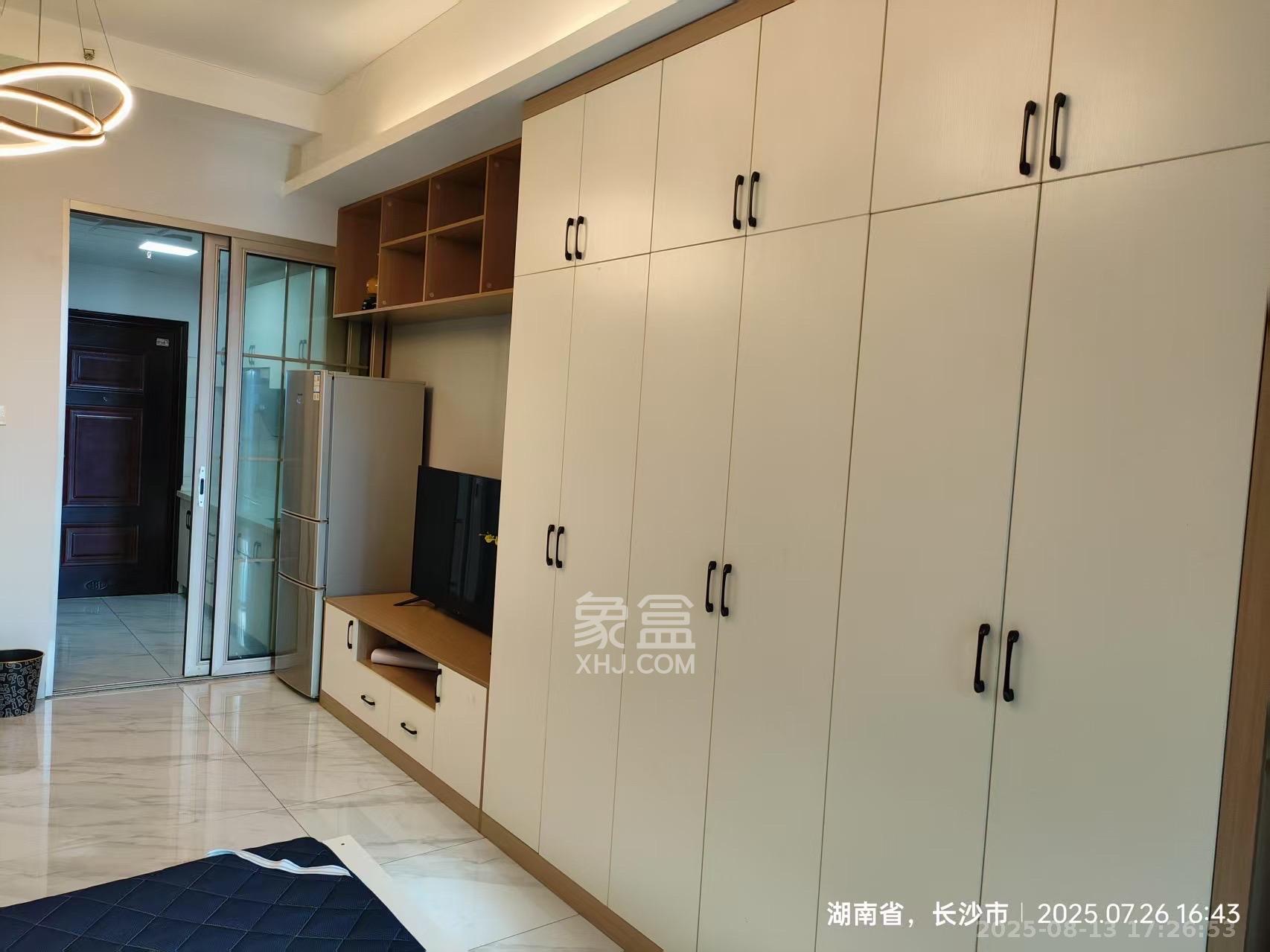 明大佳园 2室1厅1卫 2100.0元/月 明大佳园 2室1厅1卫 2100.0元/月室内图