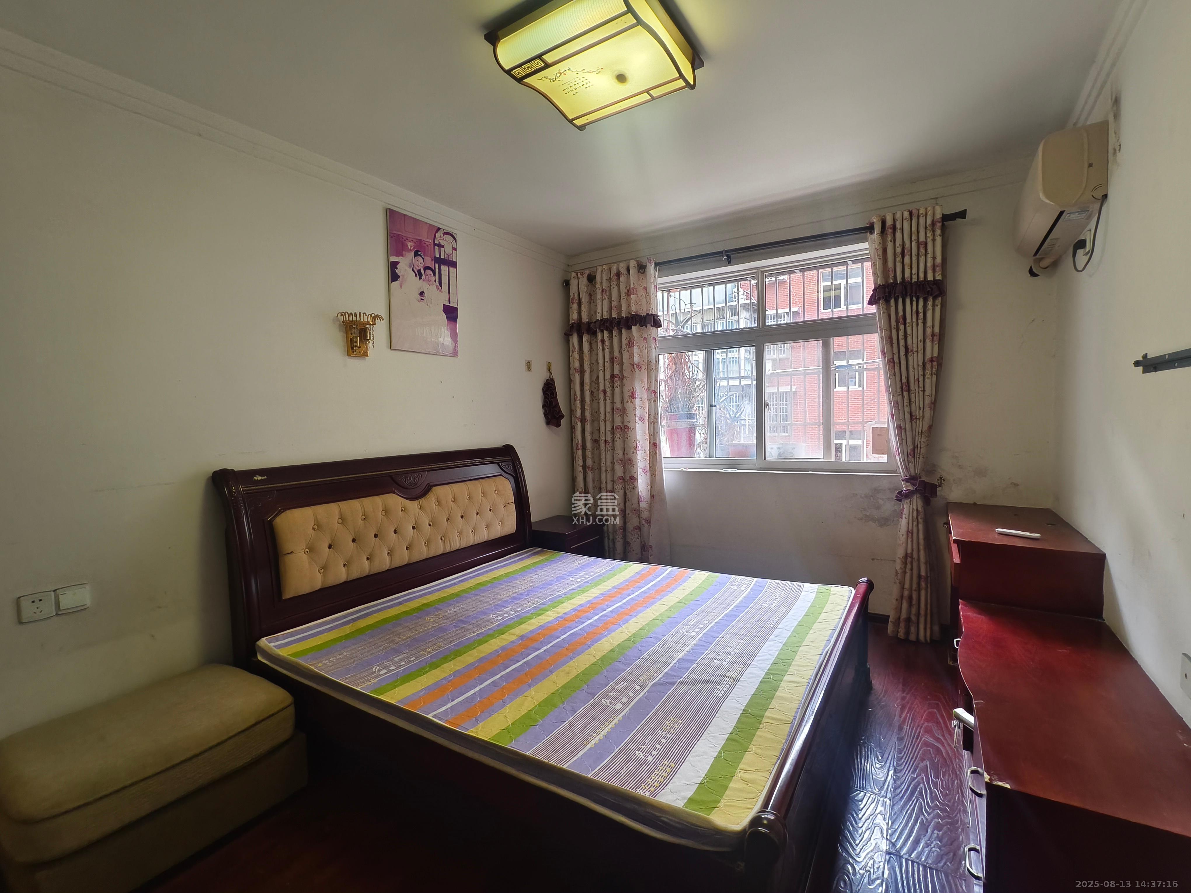 湘瑞家园 2室2厅1卫 1200.0元/月 湘瑞家园 2室2厅1卫 1200.0元/月室内图