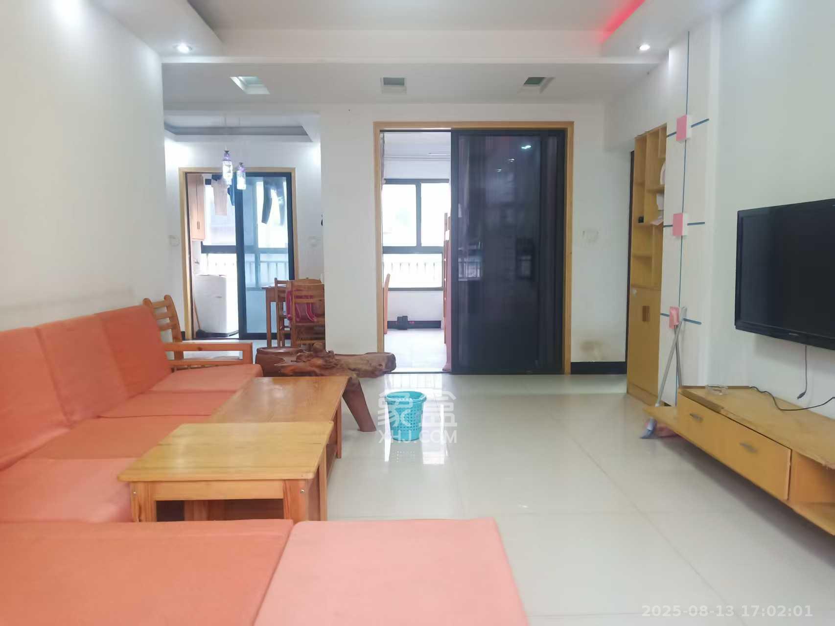 保利麓谷林语A区 3室2厅1卫 2000.0元/月 保利麓谷林语A区 3室2厅1卫 2000.0元/月室内图