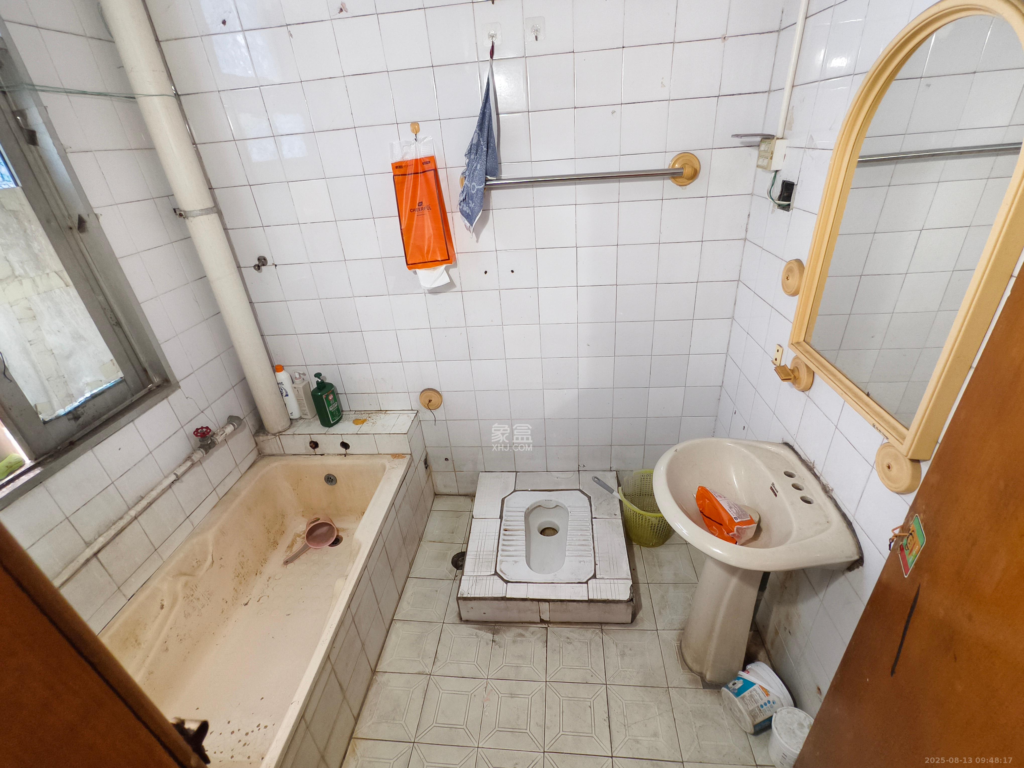 江南苑  2室2厅1卫    1200.0元/月室内图