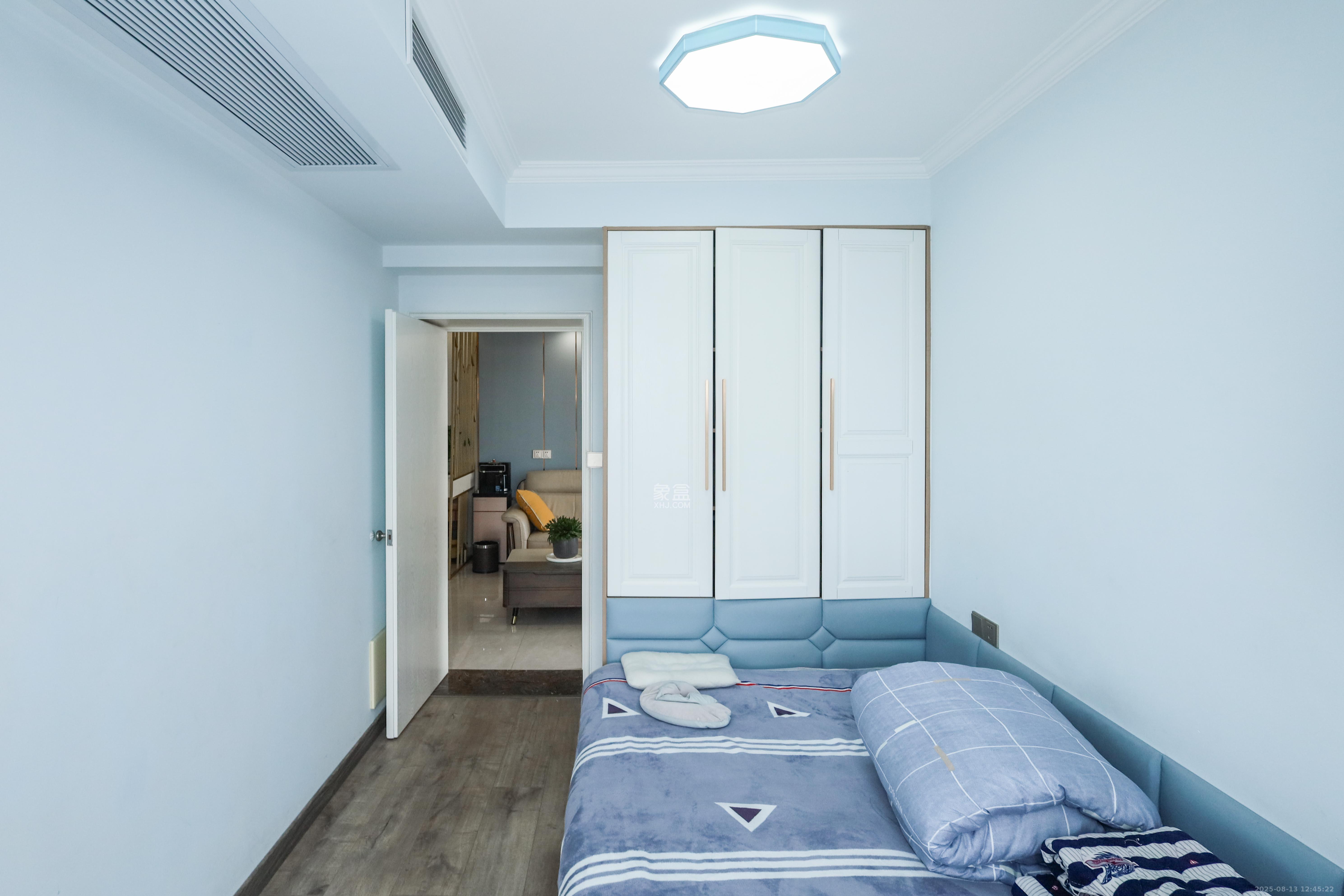 和泓梅溪四季  1室2厅1卫    122.98万卧室