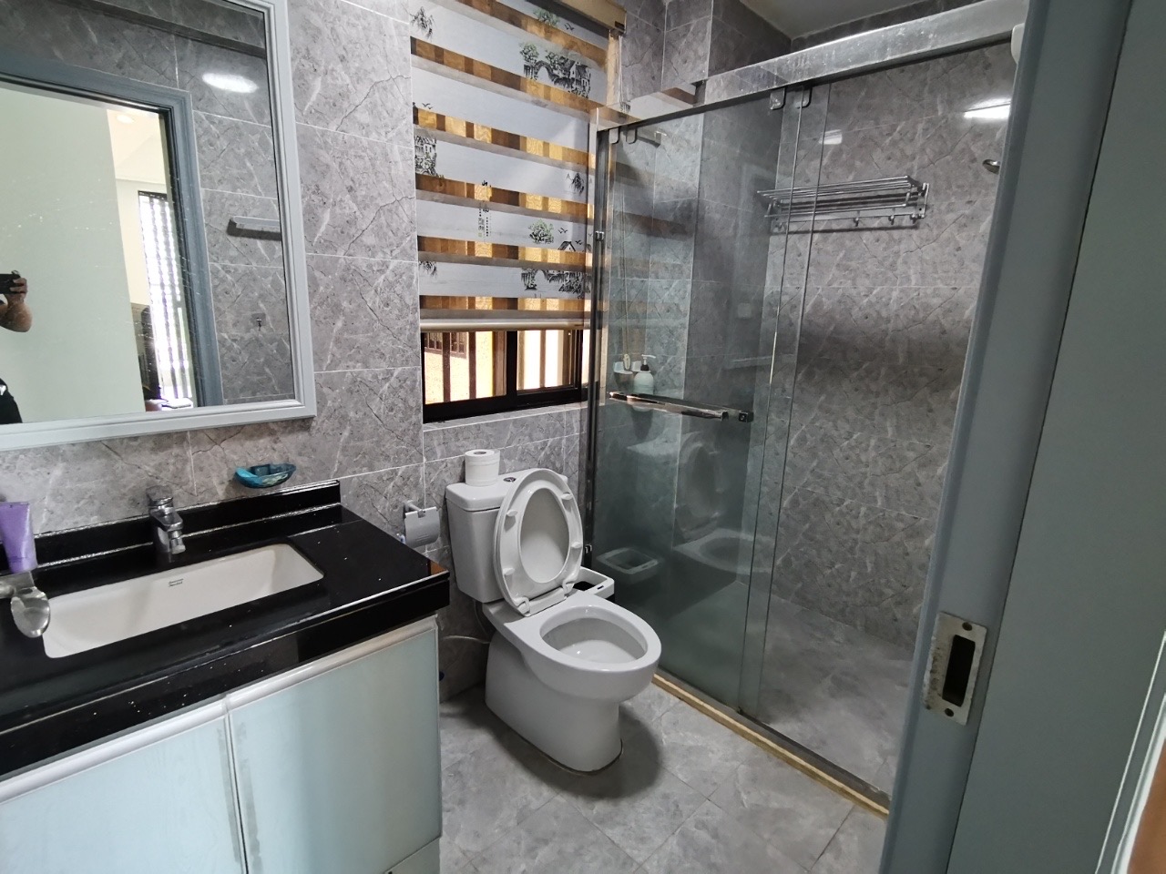 滨江世纪佳城(北区) 3室2厅2卫 3300.0元/月 滨江世纪佳城(北区) 3室2厅2卫 3300.0元/月室内图