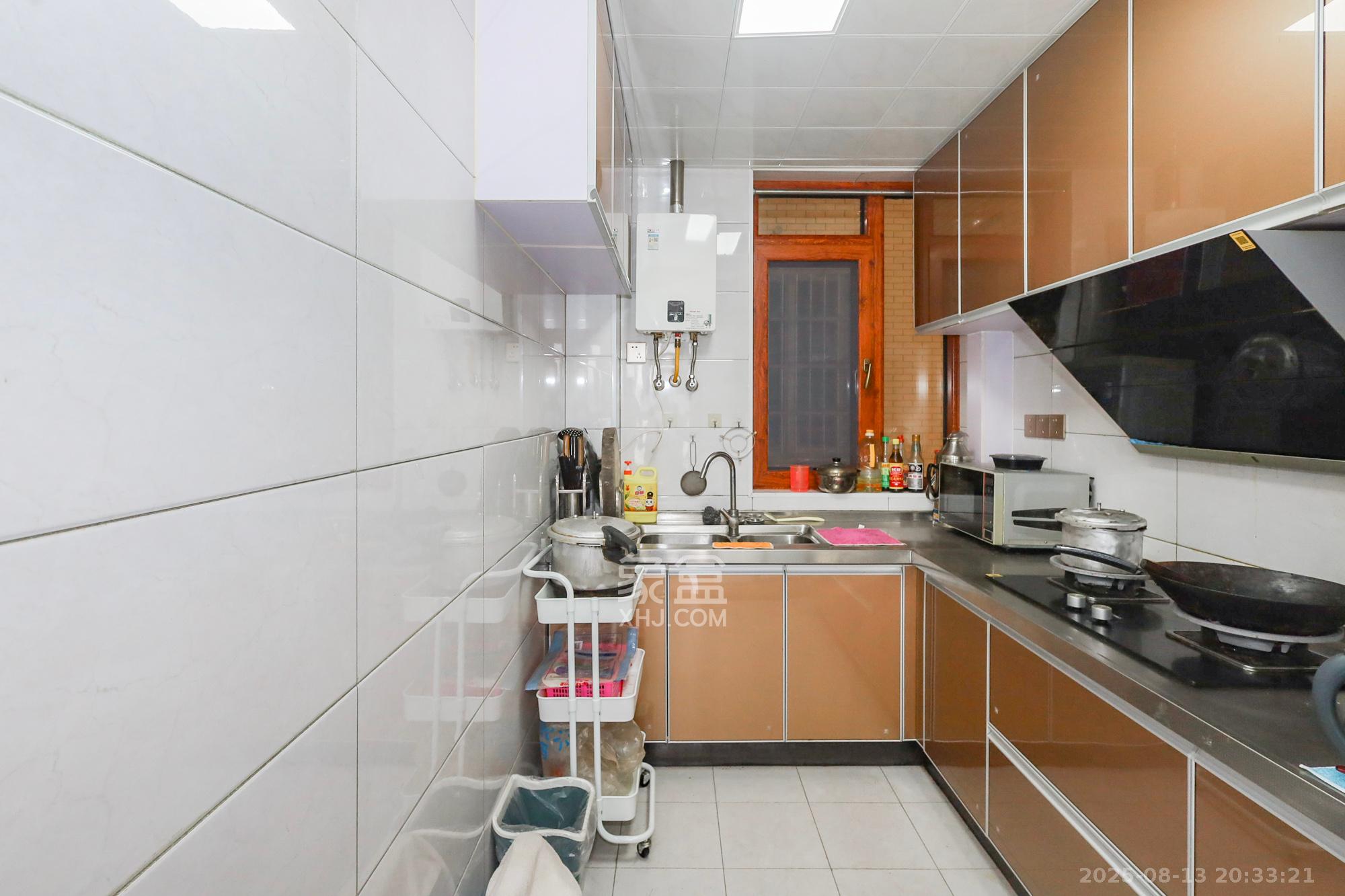 谷山庭院二期  2室2厅1卫    88.0万 谷山庭院二期  2室2厅1卫    88.0万厨房