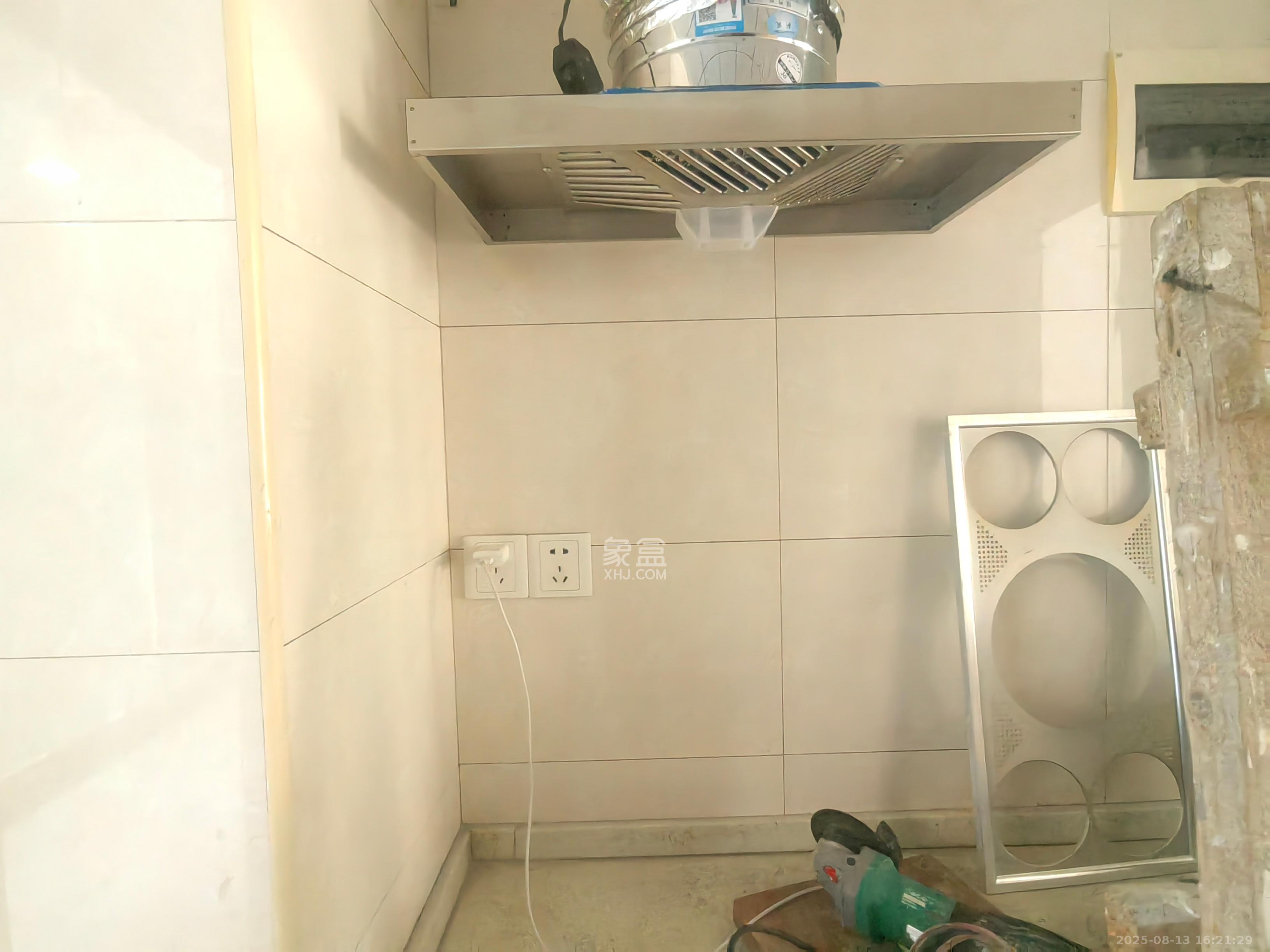 昌和商业中心/昌和国际 1室0厅1卫 1300.0元/月 昌和商业中心/昌和国际 1室0厅1卫 1300.0元/月室内图