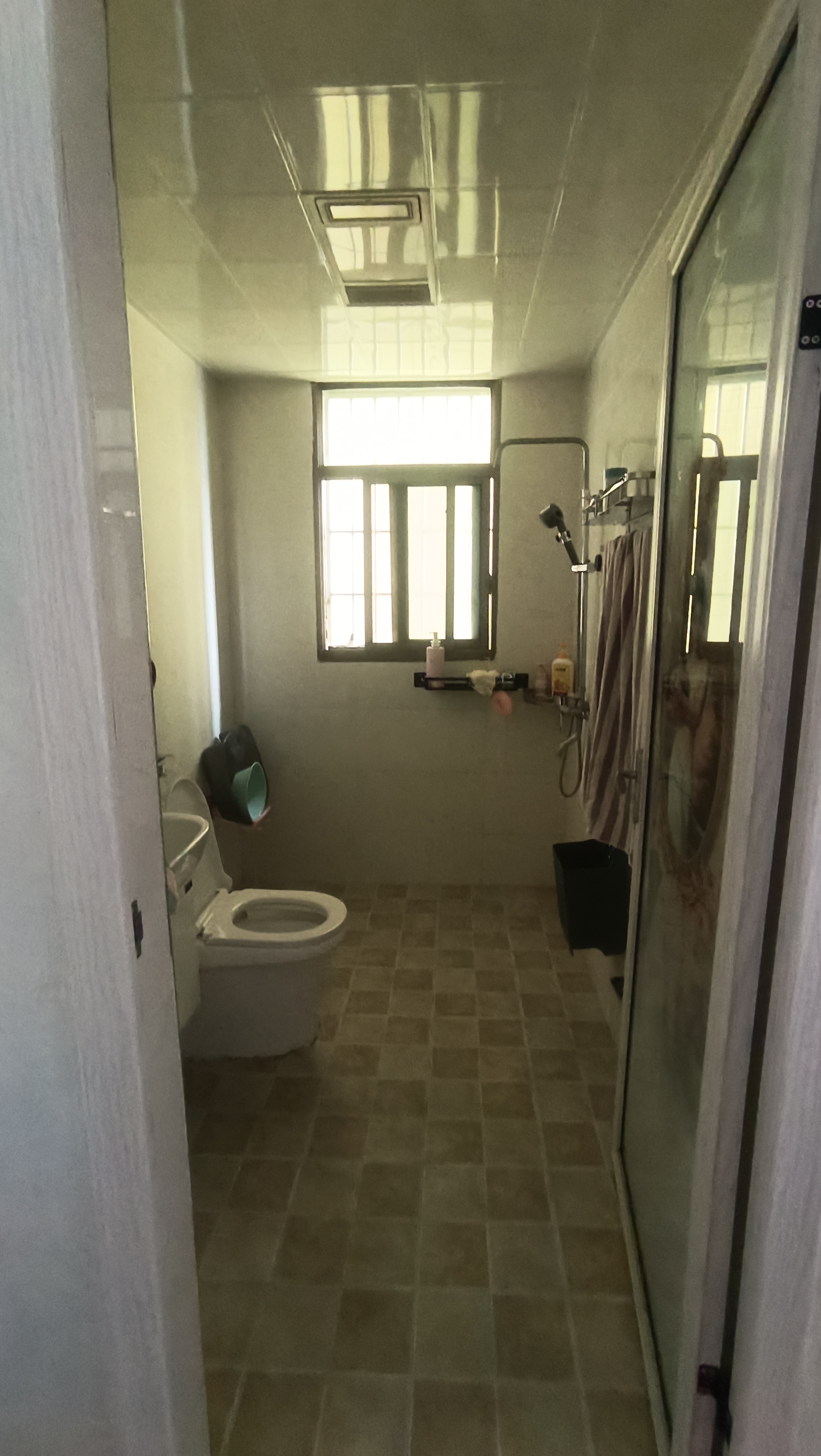 金碧文苑 1室2厅2卫 68.8万 金碧文苑 1室2厅2卫 68.8万客厅