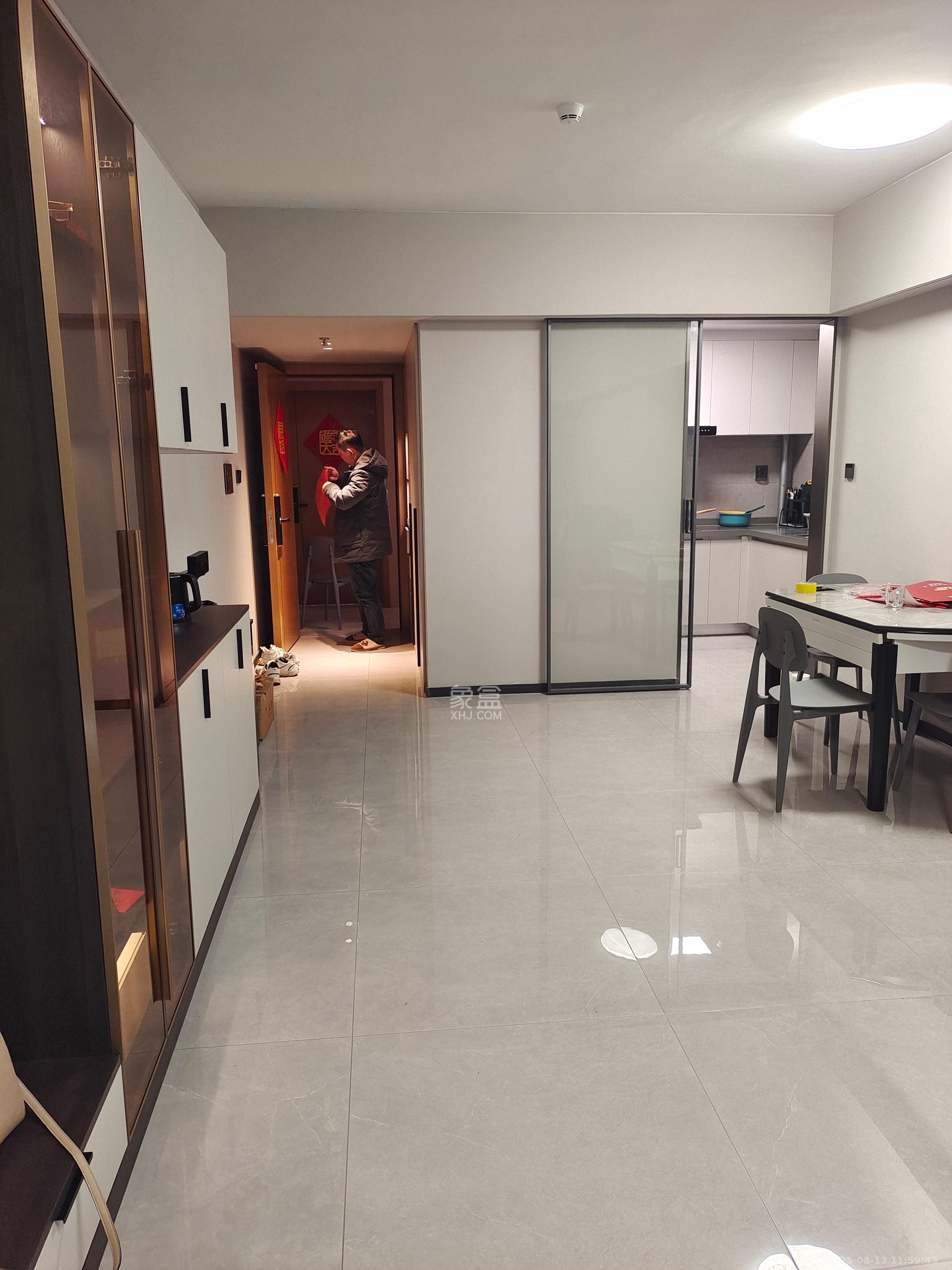 时代梅溪领峰 3室2厅2卫 3200.0元/月 时代梅溪领峰 3室2厅2卫 3200.0元/月室内图