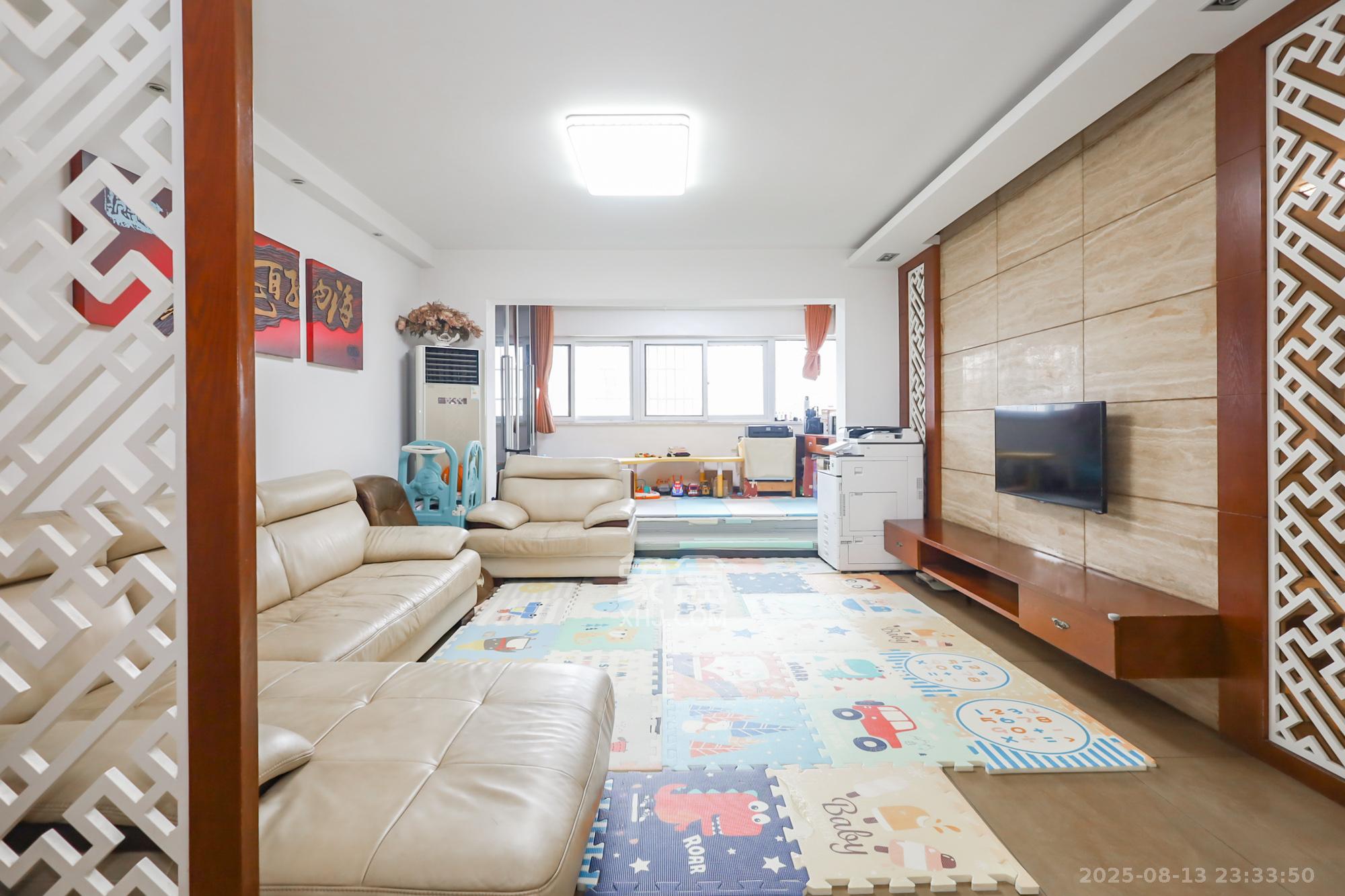 星蓝湾  3室2厅2卫   135.00万