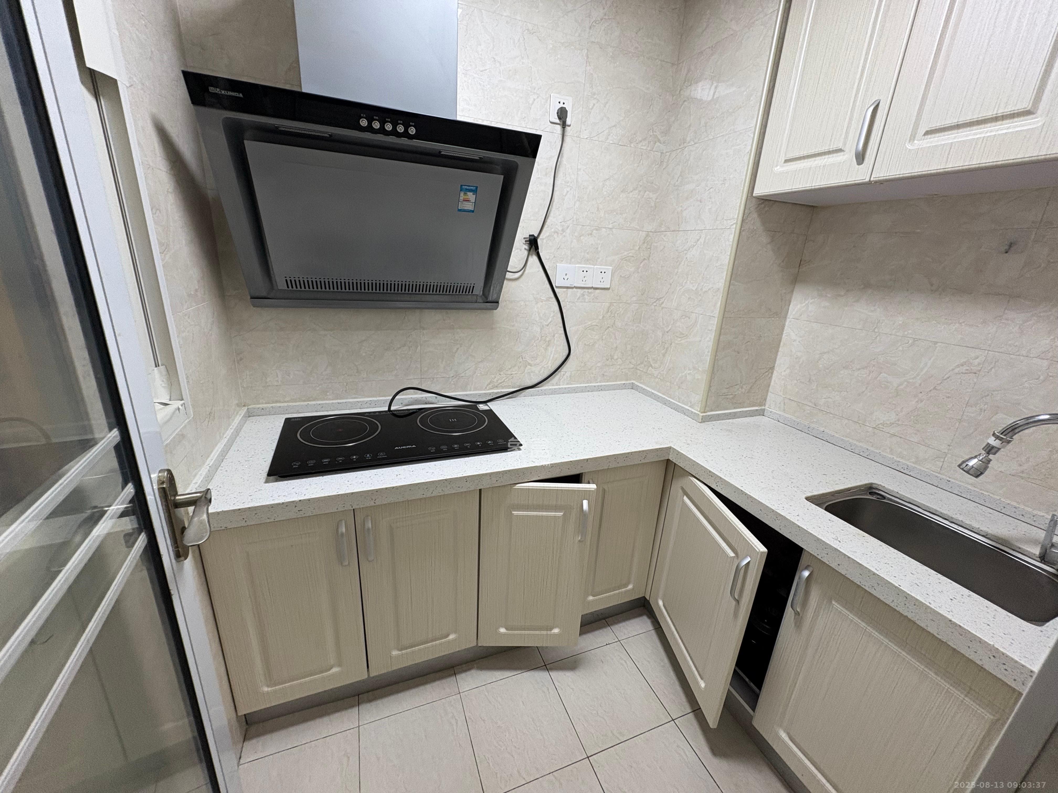 星宇V立方(旭和大厦)  2室1厅1卫    1850.0元/月 星宇V立方(旭和大厦)  2室1厅1卫    1850.0元/月室内图