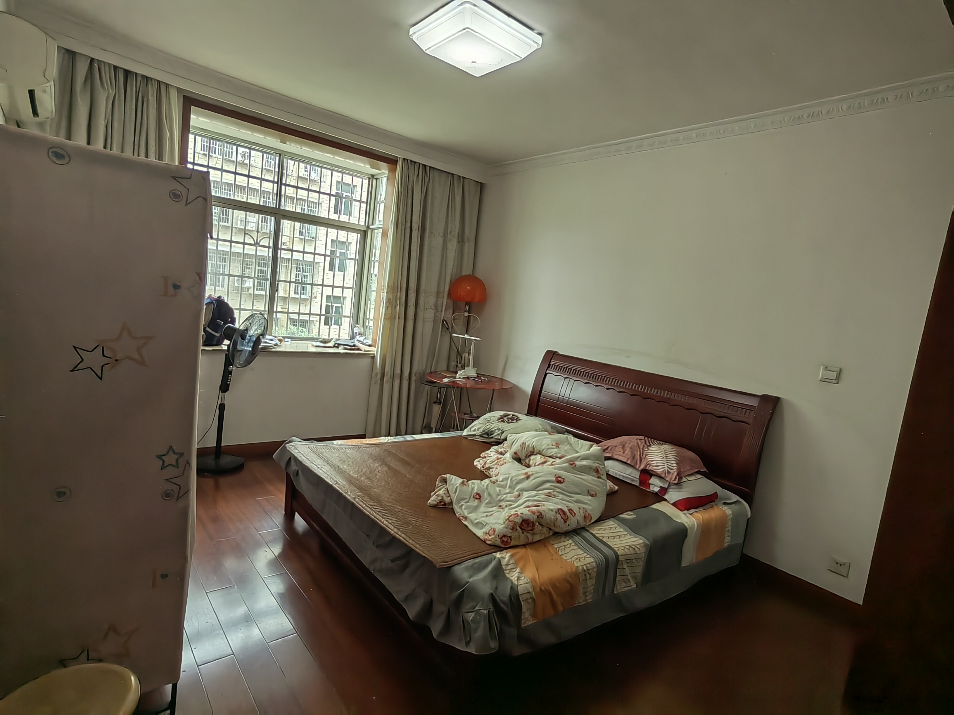 马良小区 3室2厅2卫 1200.00元/月 马良小区 3室2厅2卫 1200.00元/月室内图