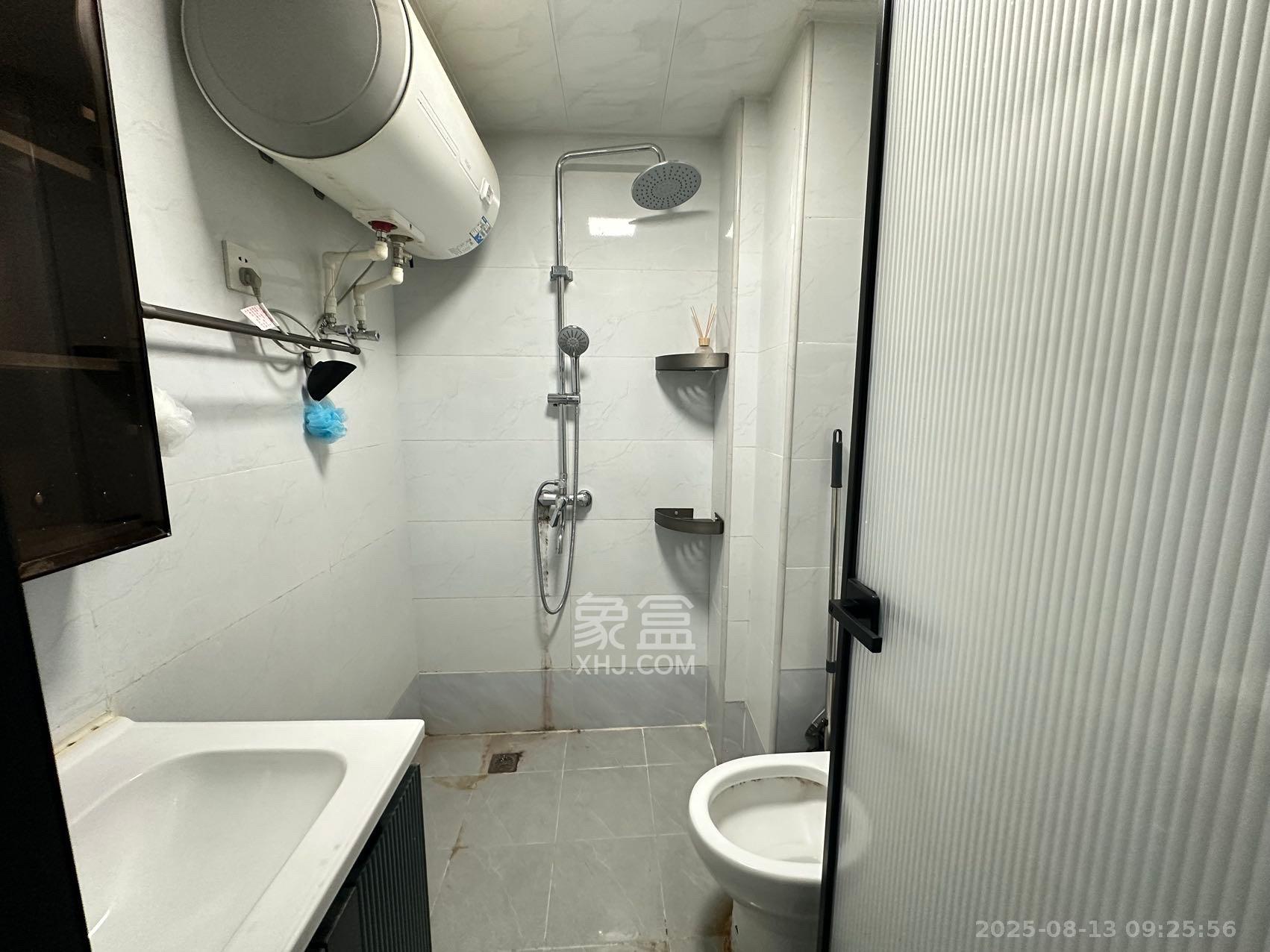 欣隆居 1室1厅1卫 1700.0元/月 欣隆居 1室1厅1卫 1700.0元/月室内图