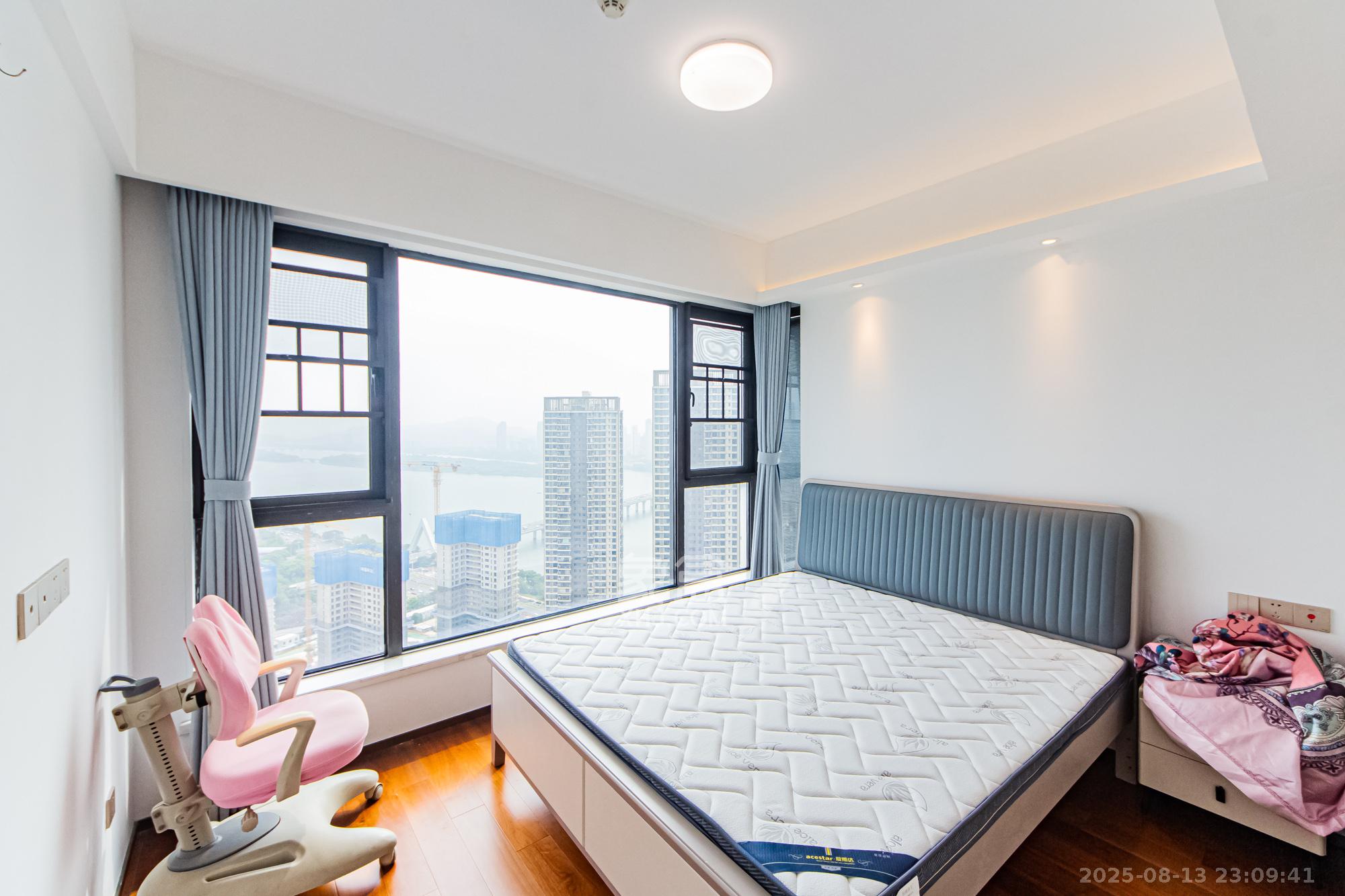 北辰瀚江府 3室2厅2卫 269.5万 北辰瀚江府 3室2厅2卫 269.5万卧室