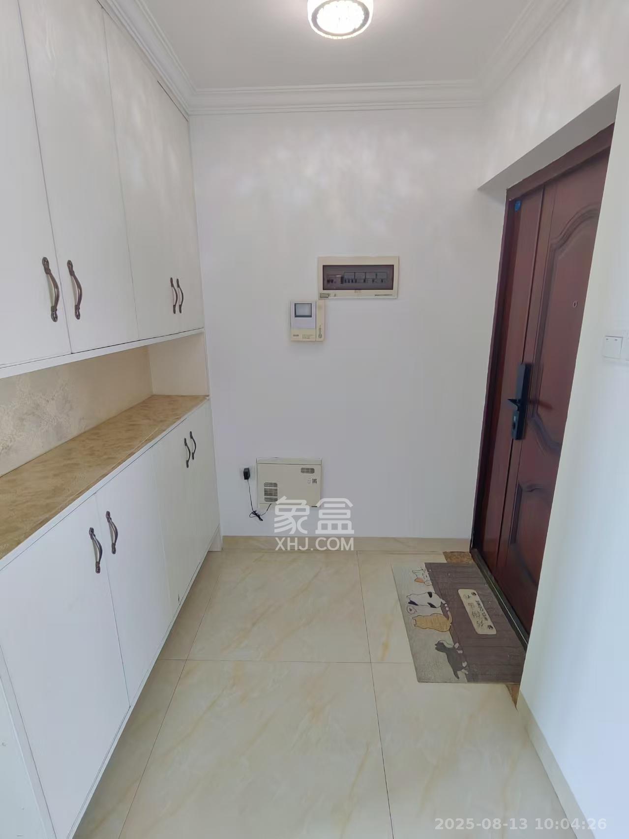 四方水岸(世方水岸)  3室1厅1卫    2580.0元/月室内图