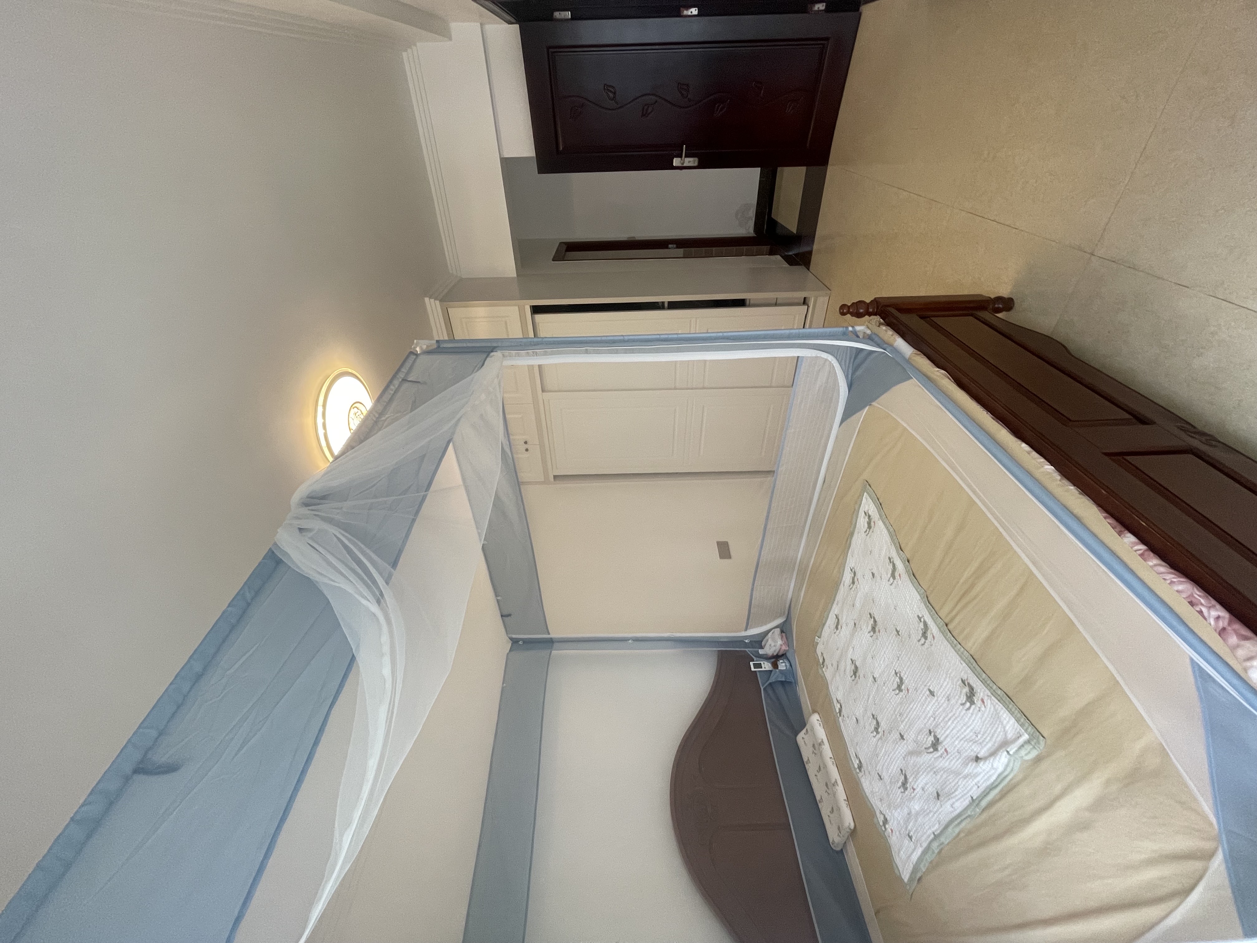 凤凰白龙新城 3室2厅2卫 2700.0元/月 凤凰白龙新城 3室2厅2卫 2700.0元/月室内图