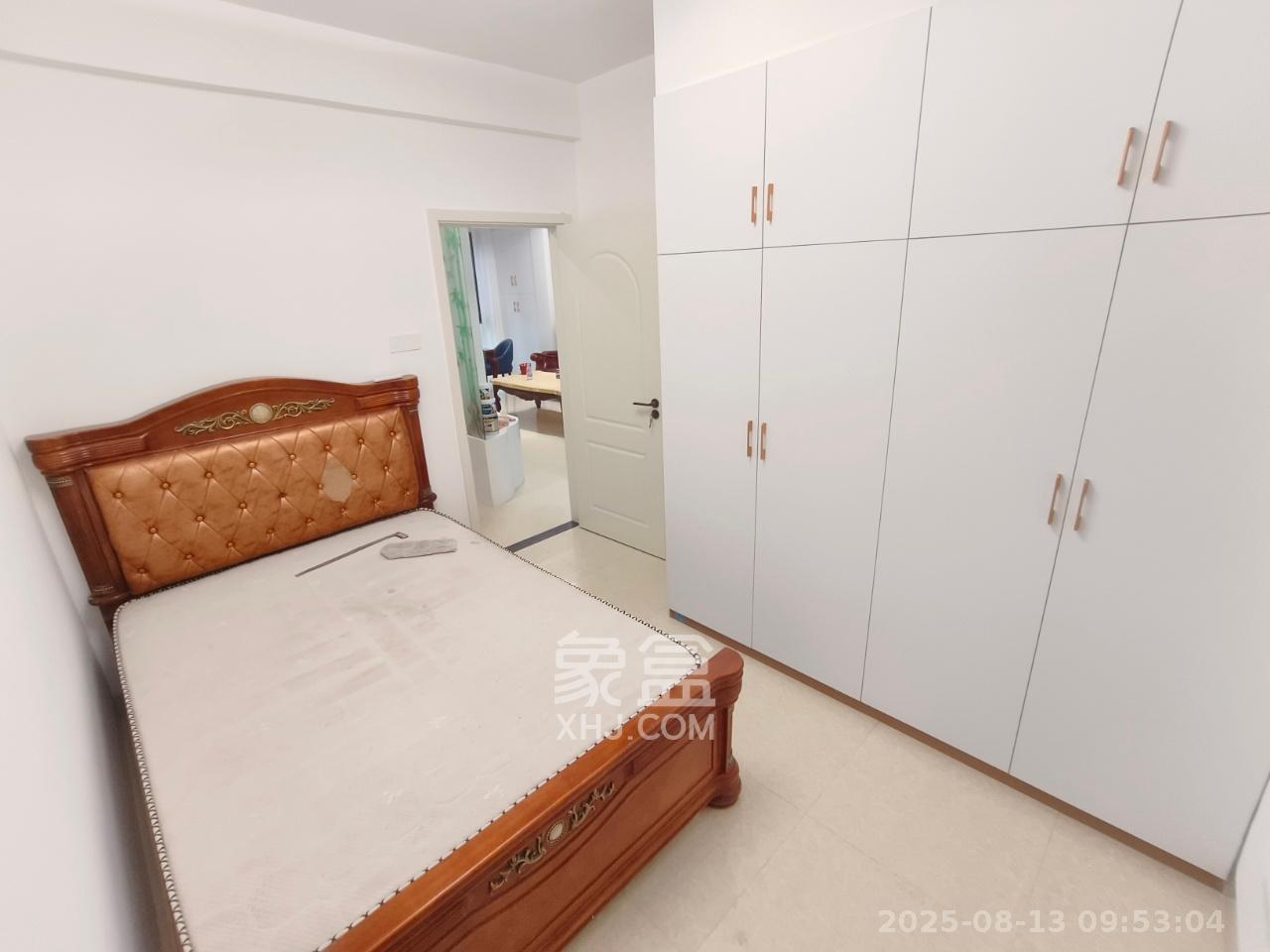 湘江世纪城悦江苑 2室1厅1卫 2200.0元/月 湘江世纪城悦江苑 2室1厅1卫 2200.0元/月室内图