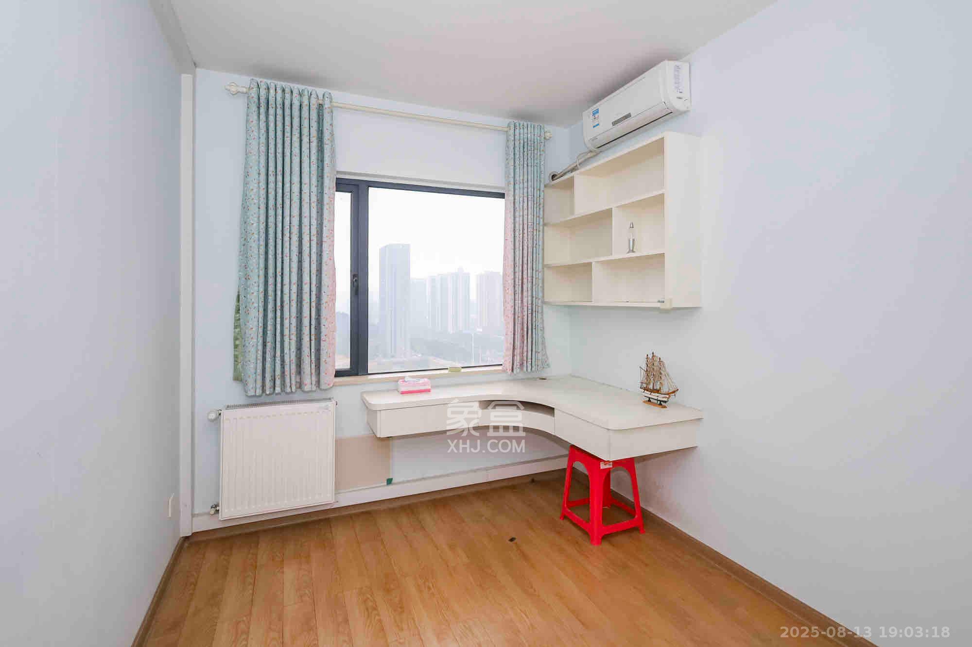 钰龙天下一期 3室2厅1卫 3000.0元/月 钰龙天下一期 3室2厅1卫 3000.0元/月室内图