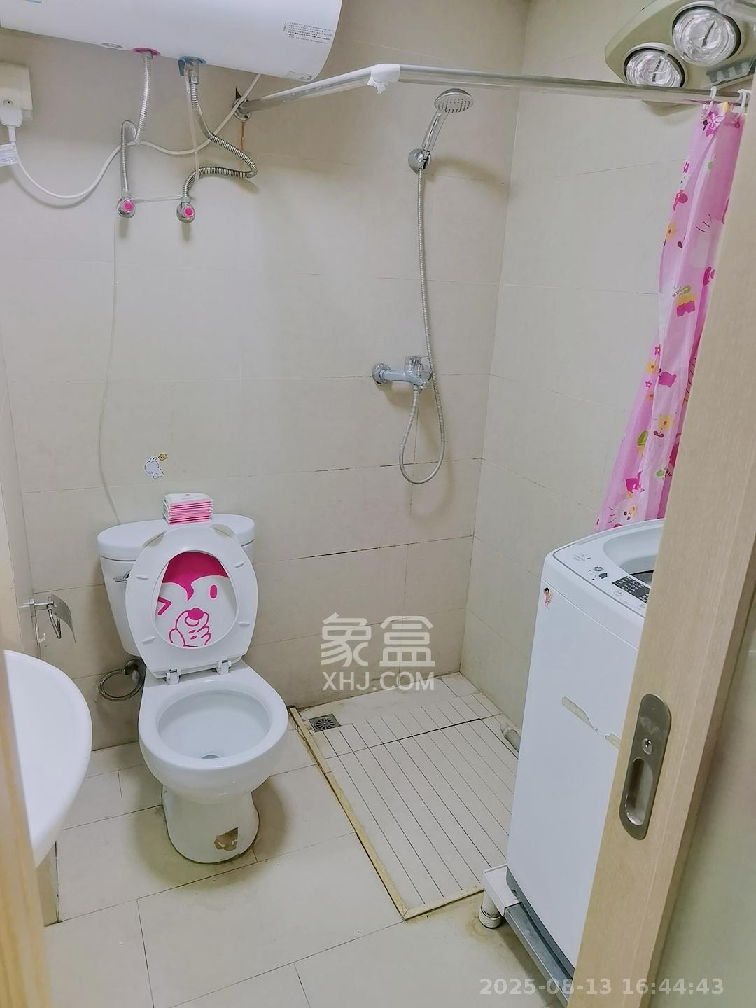 万科金色家园  1室0厅0卫    1300.0元/月 万科金色家园  1室0厅0卫    1300.0元/月室内图