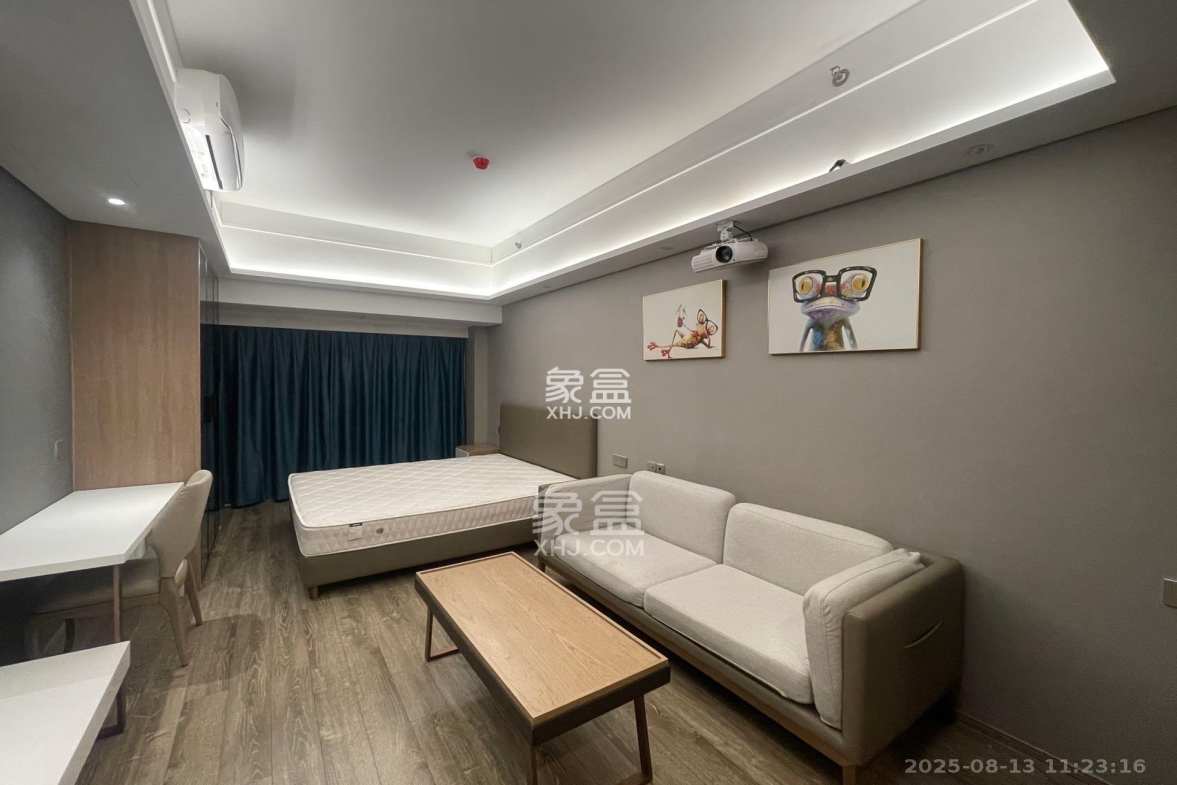 华远华时代  1室1厅1卫    2200.0元/月 华远华时代  1室1厅1卫    2200.0元/月室内图1