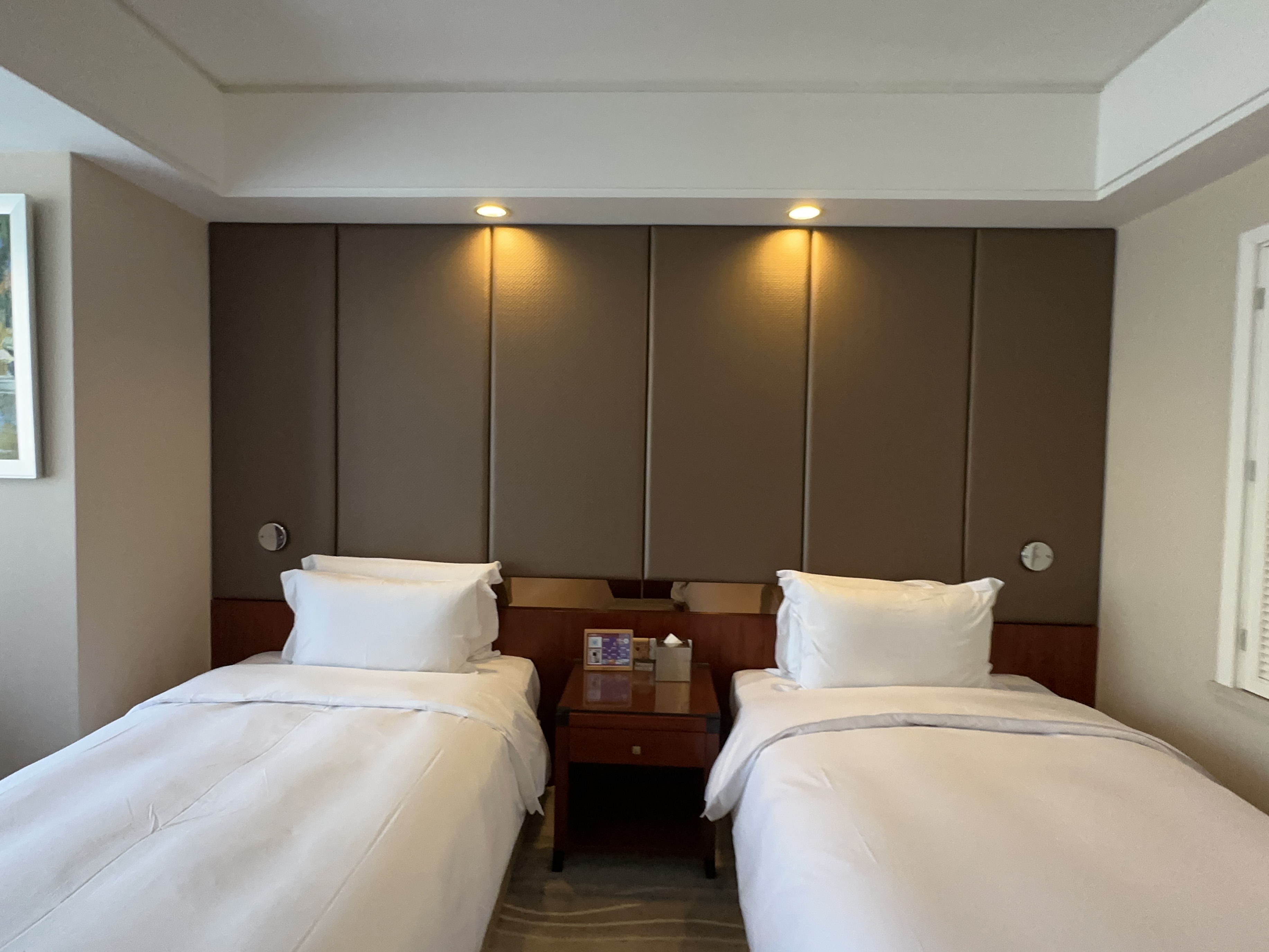 明光国际大酒店 1室1厅1卫 80.0万 明光国际大酒店 1室1厅1卫 80.0万客厅