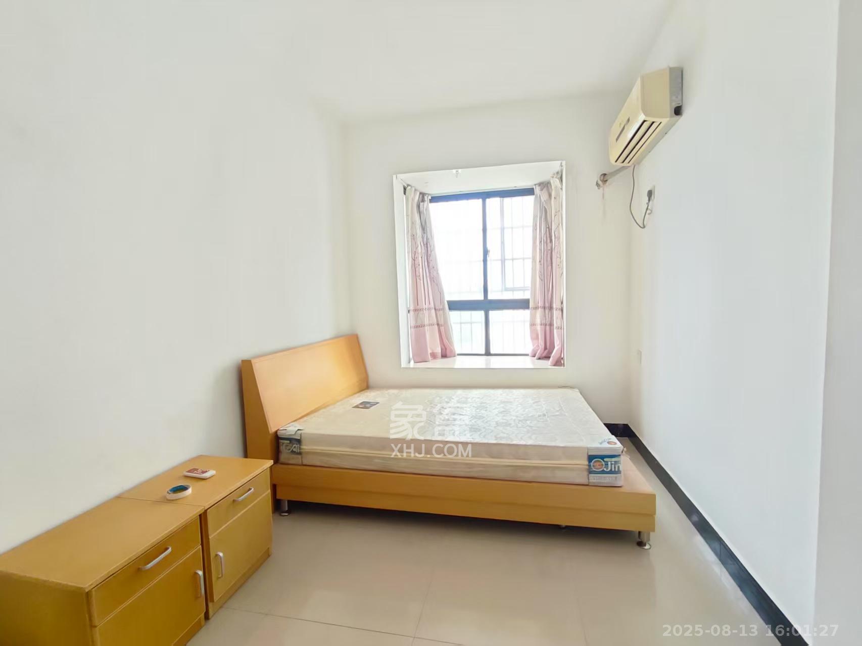 世纪桃花苑  1室2厅2卫    1800.0元/月 世纪桃花苑  1室2厅2卫    1800.0元/月室内图