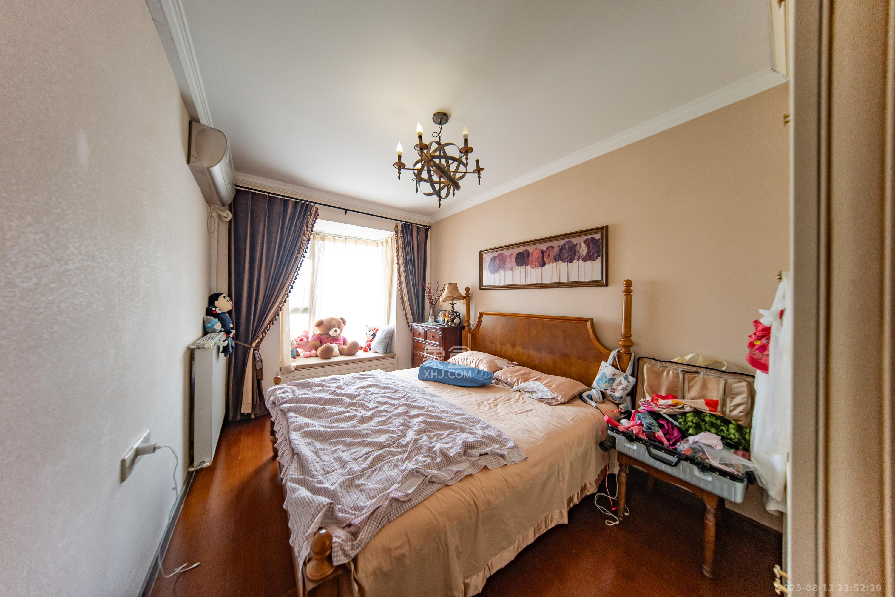 江山帝景雅典 4室2厅1卫 158.0万 江山帝景雅典 4室2厅1卫 158.0万卧室