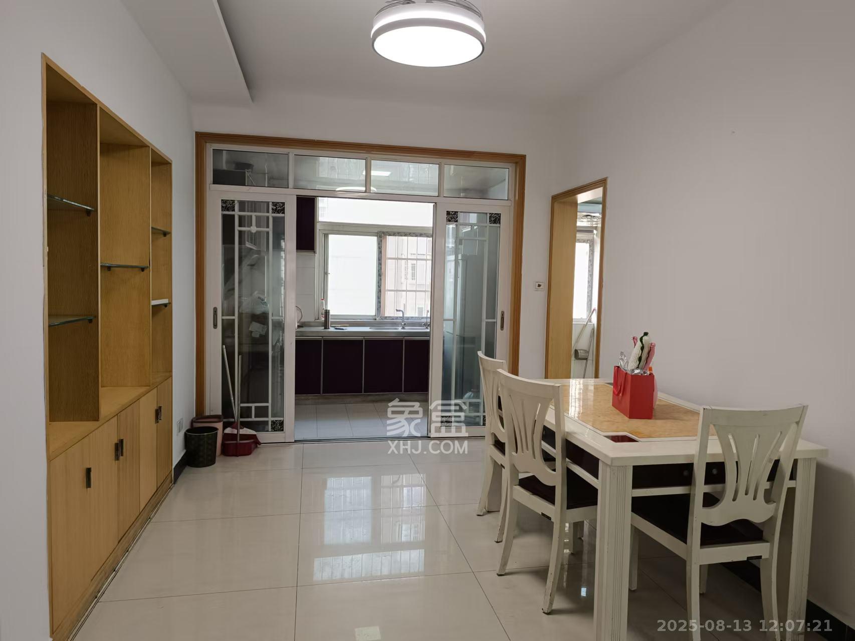 木莲花苑  3室2厅2卫    2200.0元/月室内图