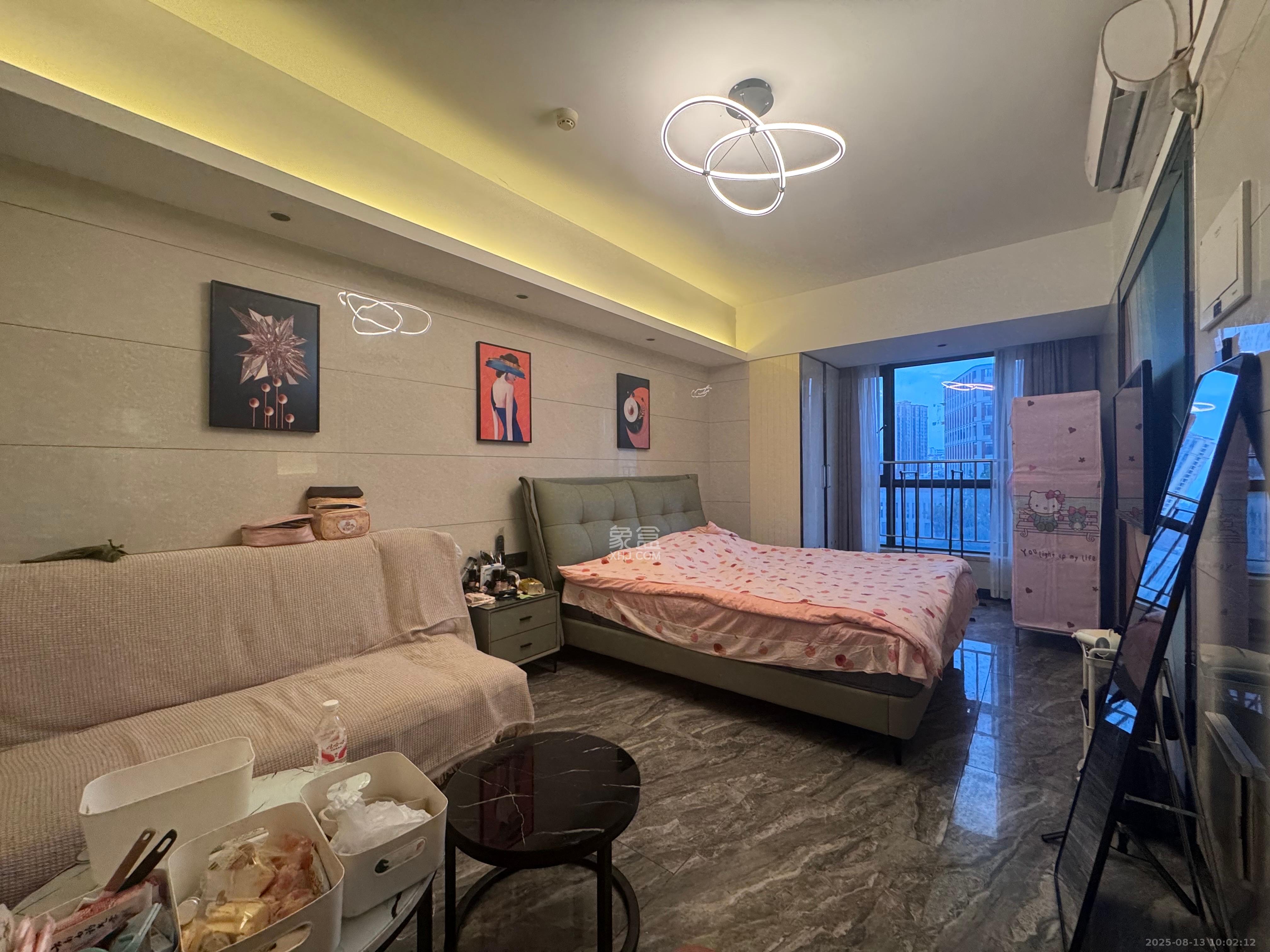 德思勤城市广场(宝格丽公寓) 1室1厅1卫 1800.0元/月 德思勤城市广场(宝格丽公寓) 1室1厅1卫 1800.0元/月室内图