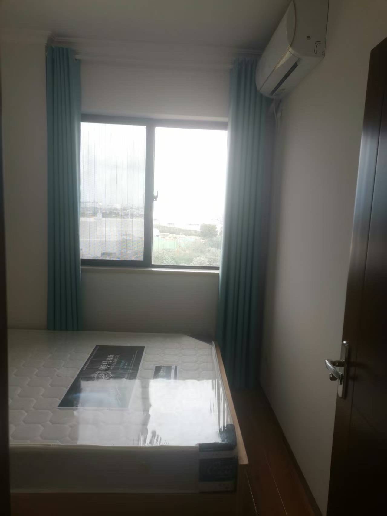 南海幸福汇 3室2厅2卫 2600.0元/月 南海幸福汇 3室2厅2卫 2600.0元/月室内图