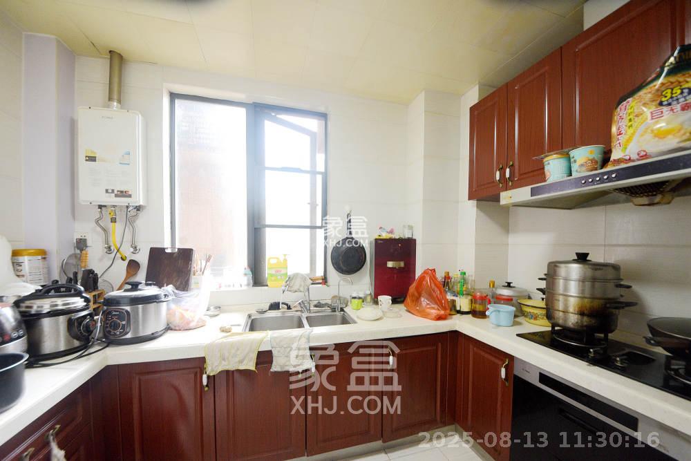 万博汇  3室2厅1卫    3500.0元/月 万博汇  3室2厅1卫    3500.0元/月室内图