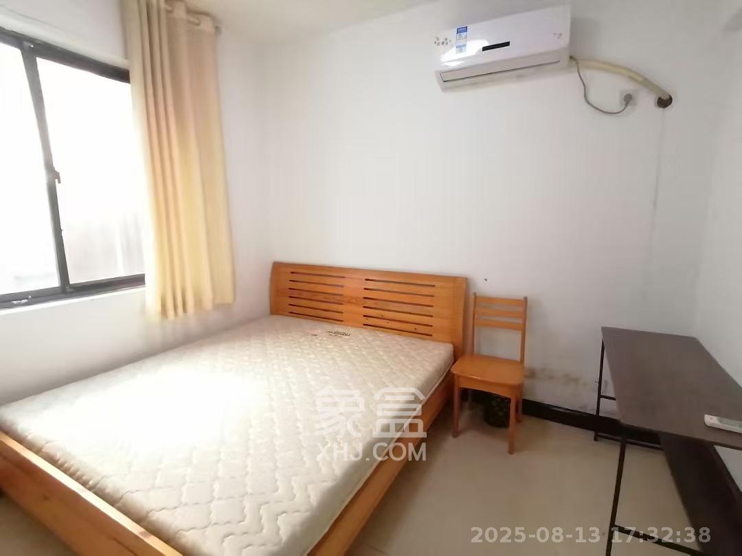 夏威夷碧水春城（碧桂园城市花园）  3室2厅2卫   1900.00元/月室内图