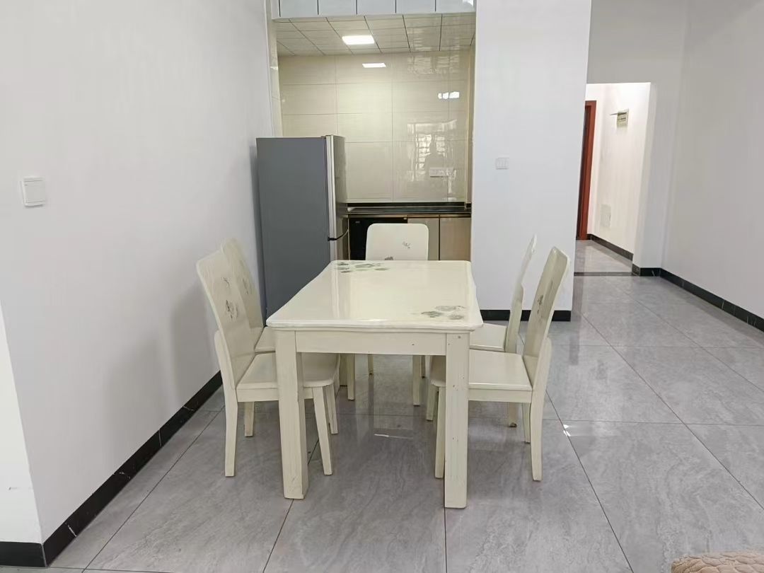 五洲锦城 3室2厅2卫 1600.0元/月 五洲锦城 3室2厅2卫 1600.0元/月室内图