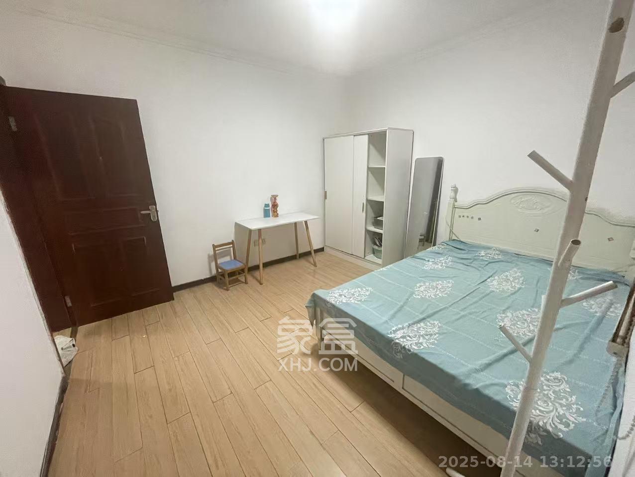 通泰街龙王宫  3室2厅1卫    2200.0元/月室内图