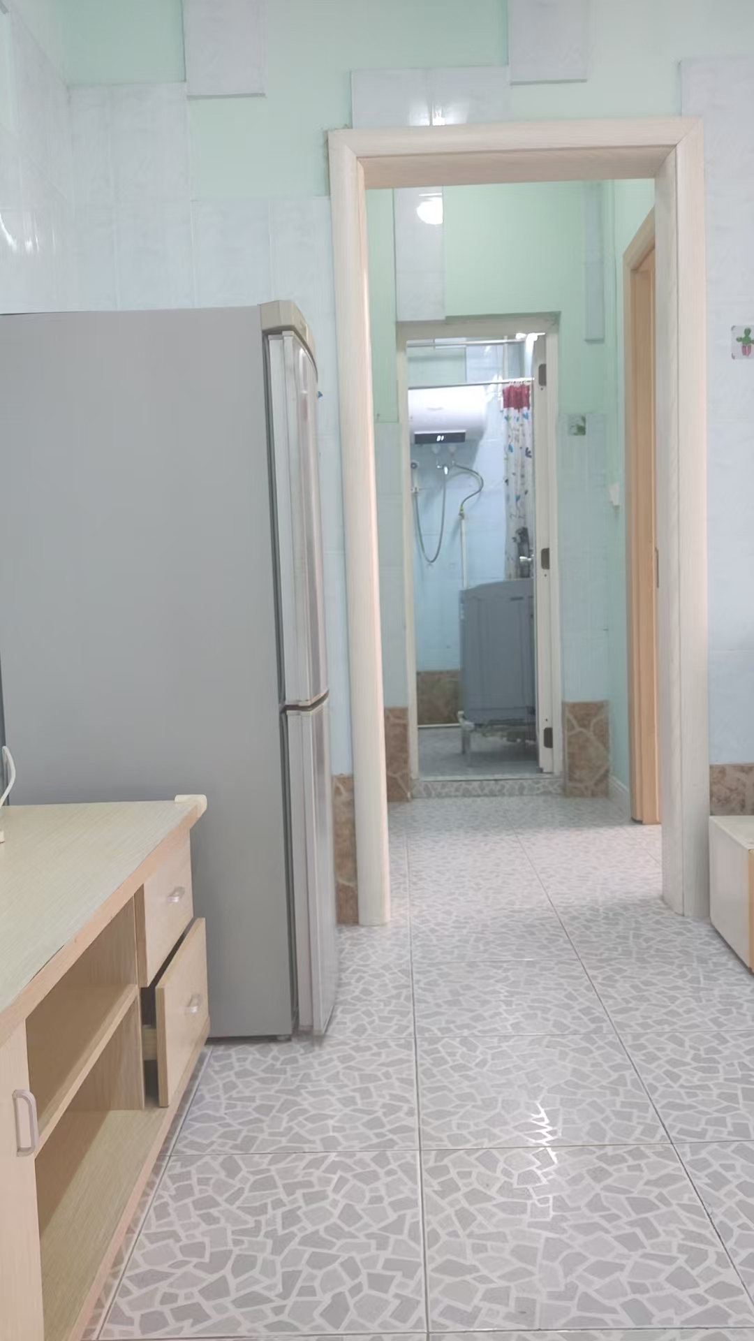 康业西湖苑 2室1厅1卫 1600.0元/月 康业西湖苑 2室1厅1卫 1600.0元/月室内图