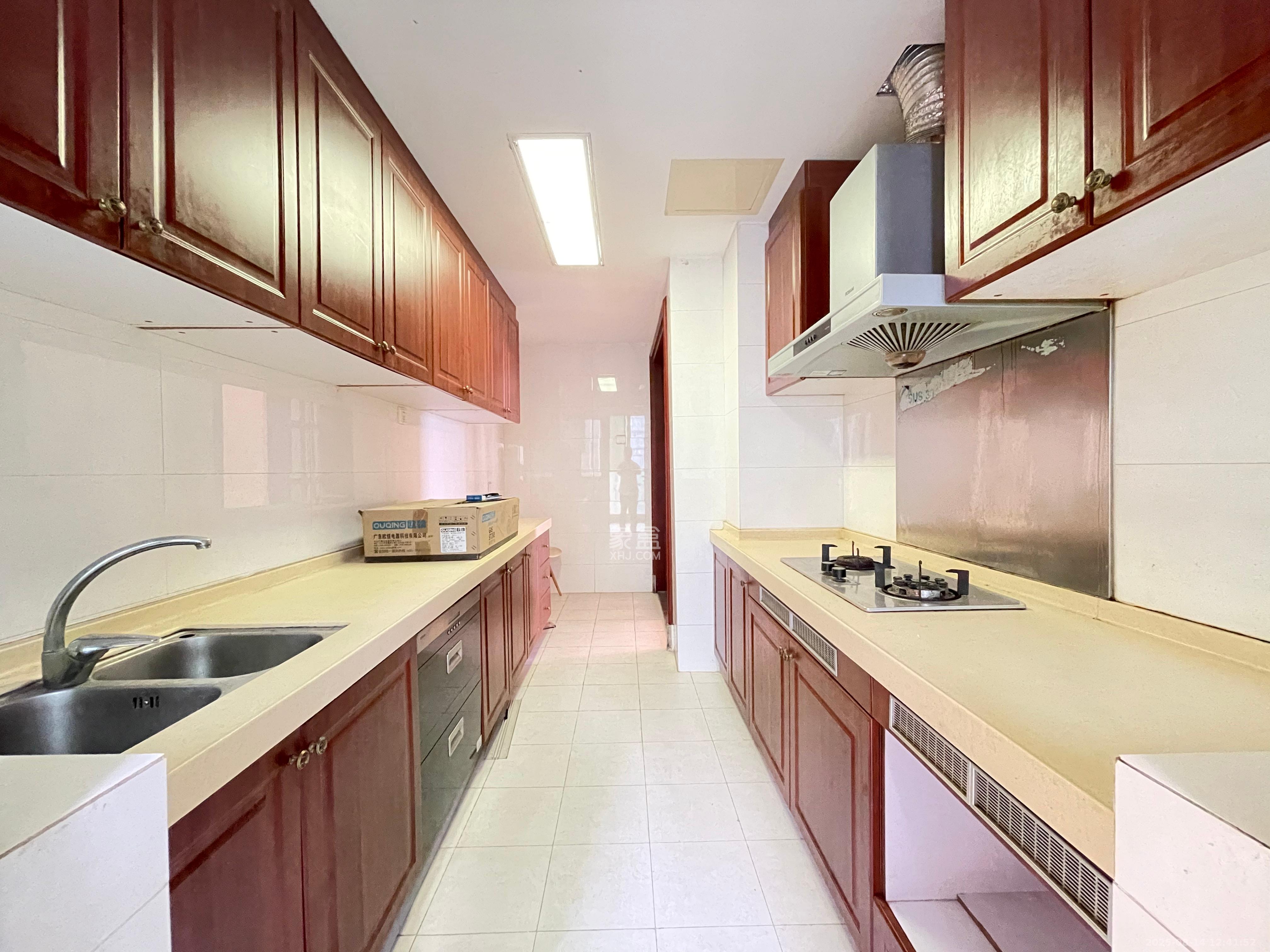 恒大名都 4室2厅1卫 2200.0元/月 恒大名都 4室2厅1卫 2200.0元/月室内图