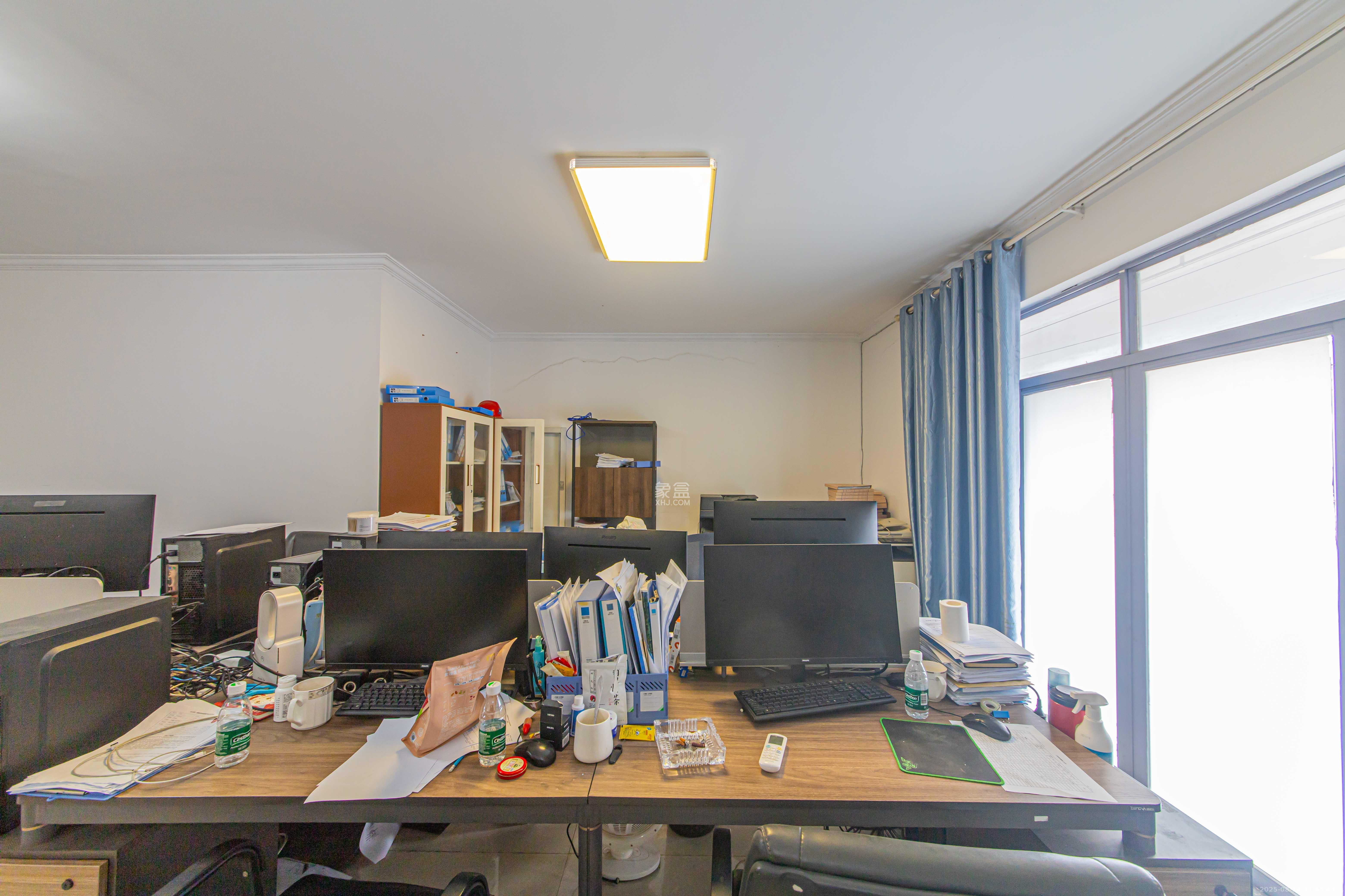 夏威夷碧水春城(碧桂园城市花园)  4室2厅2卫    129.0万 夏威夷碧水春城(碧桂园城市花园)  4室2厅2卫    129.0万客厅