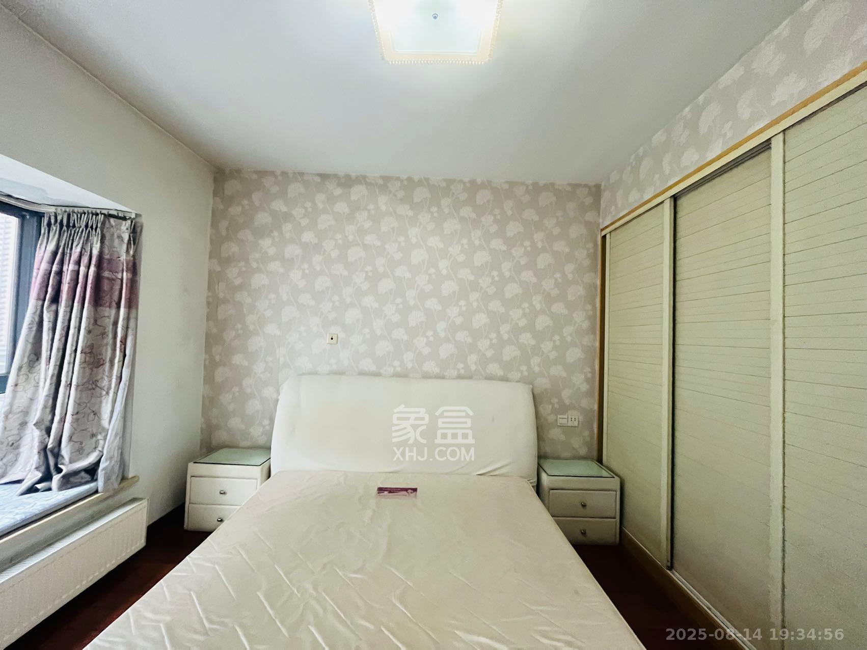 湘江北尚  3室2厅2卫    3200.0元/月室内图