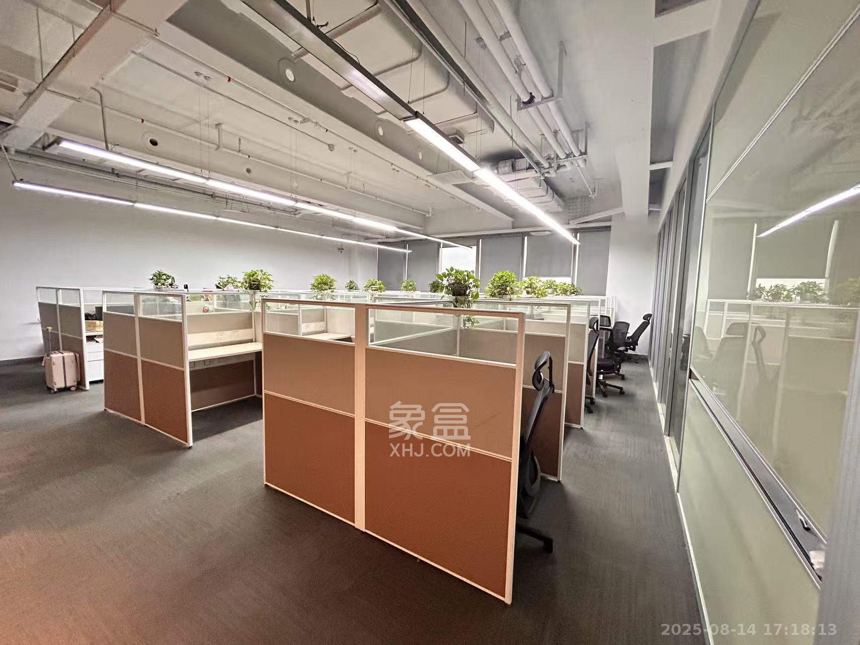 保利国际广场   446.0㎡      28000.0元/月室内图