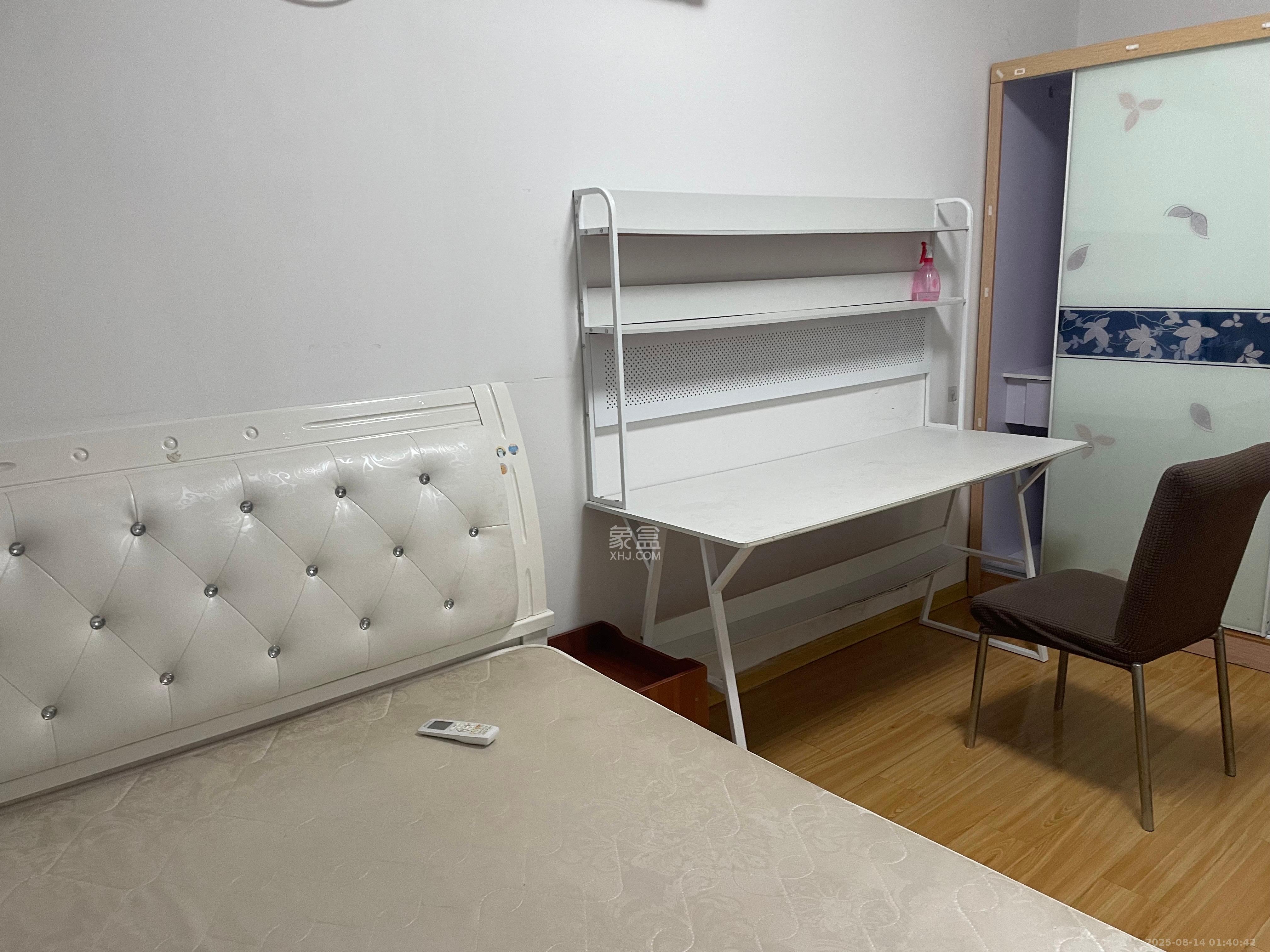 北辰三角洲D2区  2室1厅1卫    3200.0元/月室内图