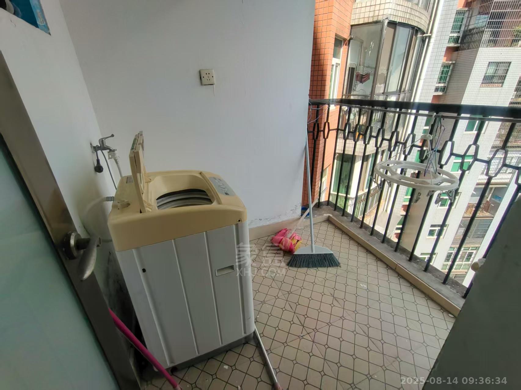 学林雅苑 3室2厅2卫 1500.0元/月 学林雅苑 3室2厅2卫 1500.0元/月室内图