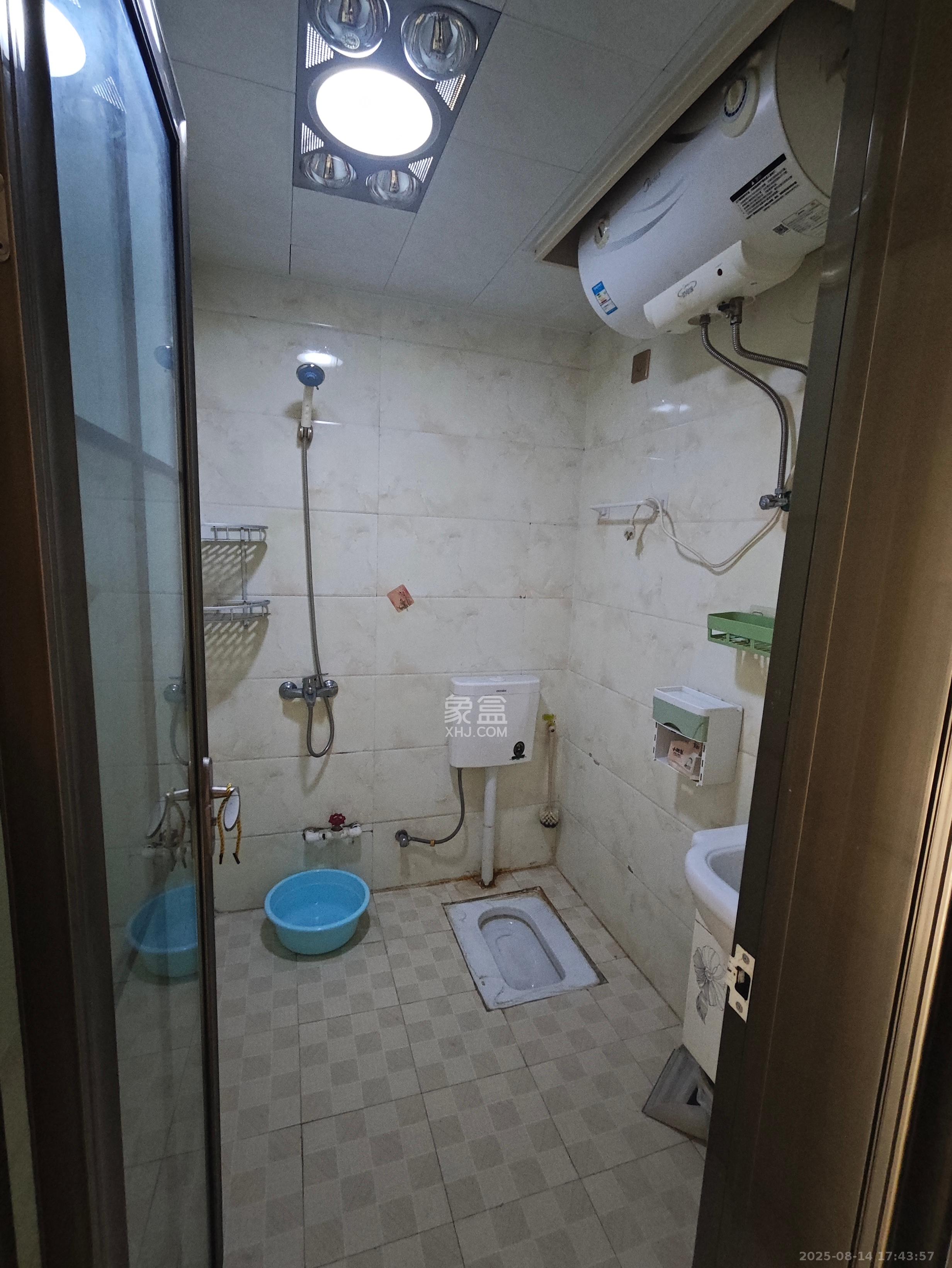 MOMA当代广场  1室1厅1卫    1200.0元/月室内图