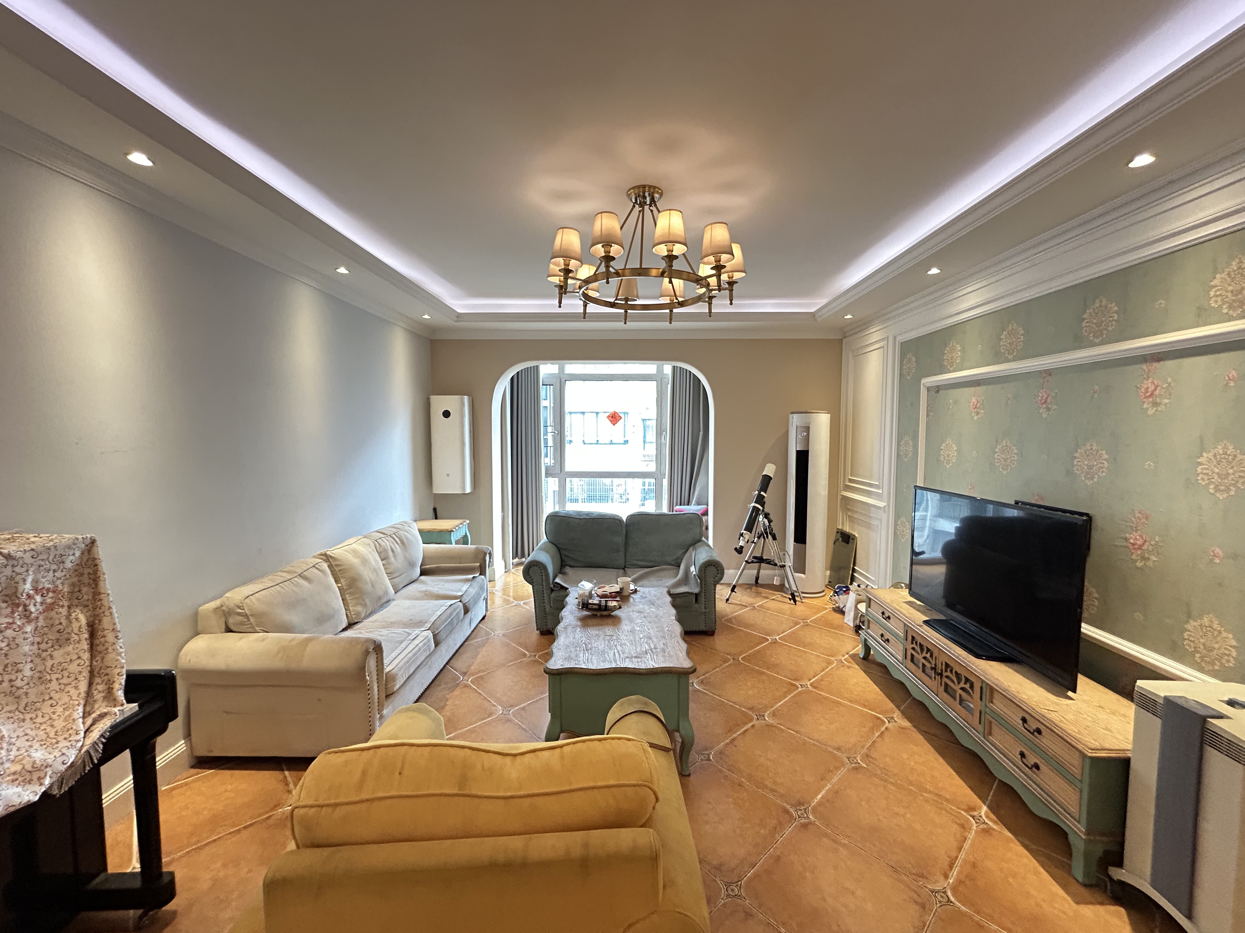 西域名邸  3室2厅2卫    78.0万 西域名邸  3室2厅2卫    78.0万室内图