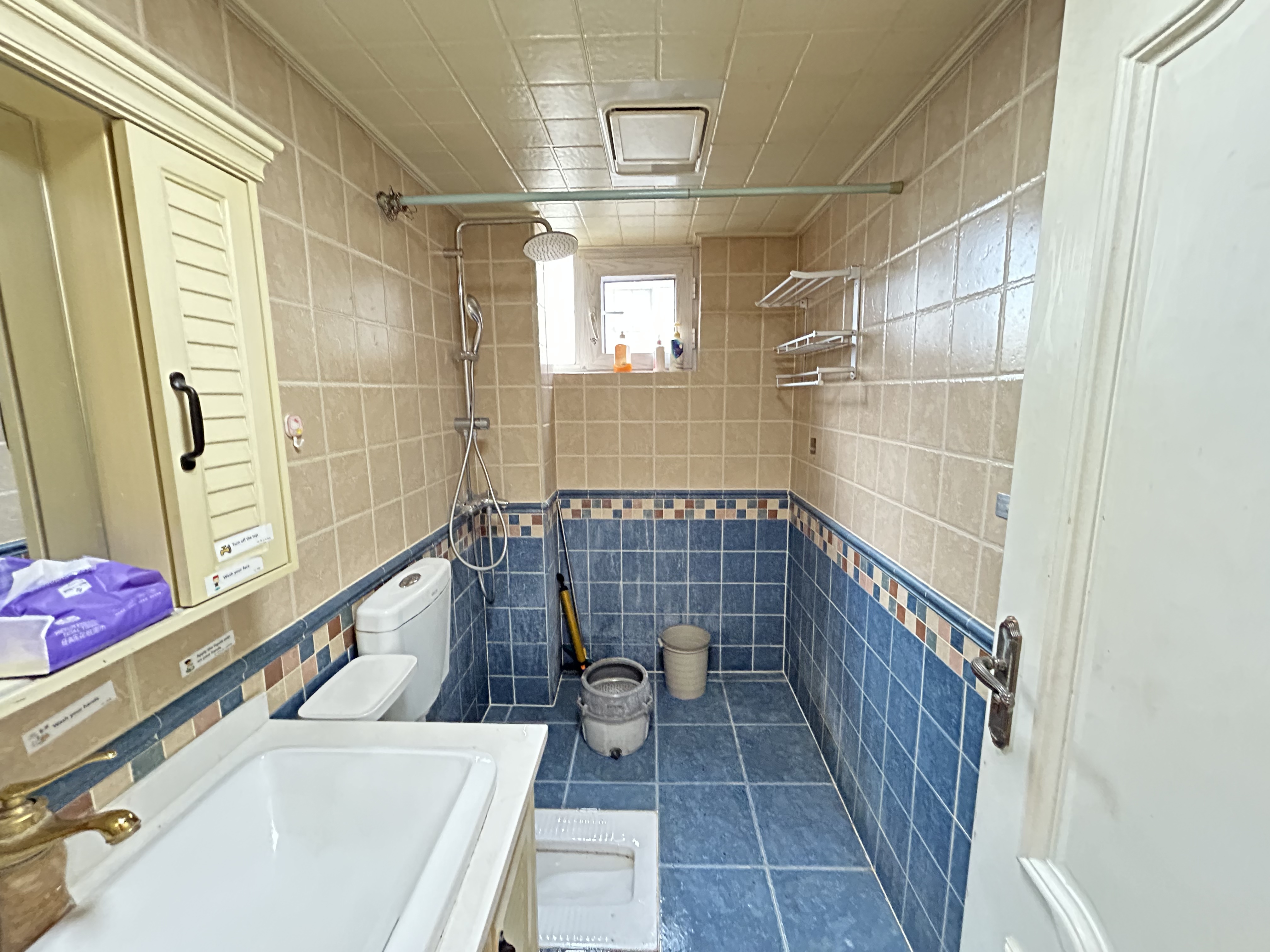 西域名邸  3室2厅2卫    78.0万 西域名邸  3室2厅2卫    78.0万室内图