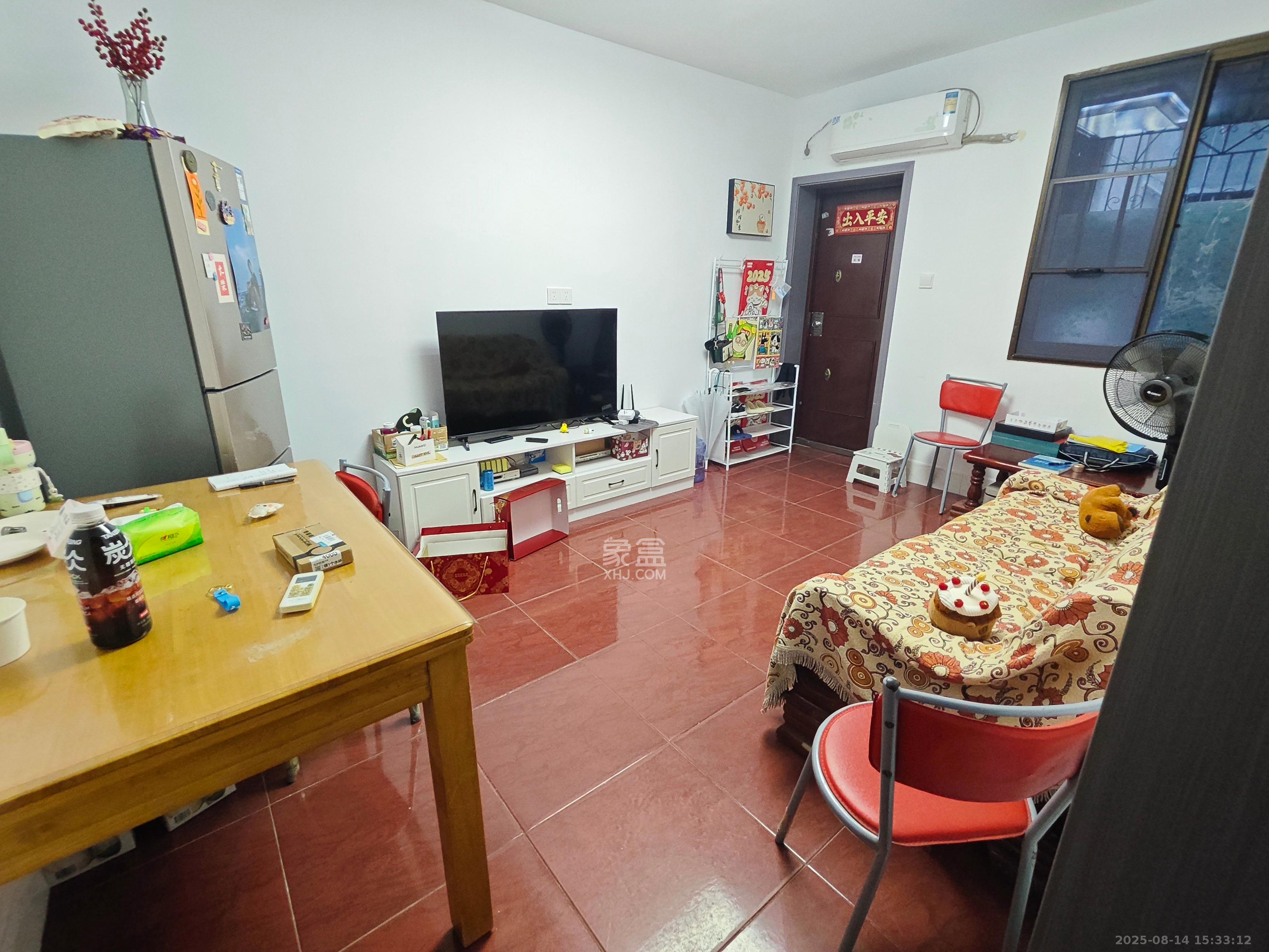 长郡花园 3室1厅1卫 3000.0元/月 长郡花园 3室1厅1卫 3000.0元/月室内图