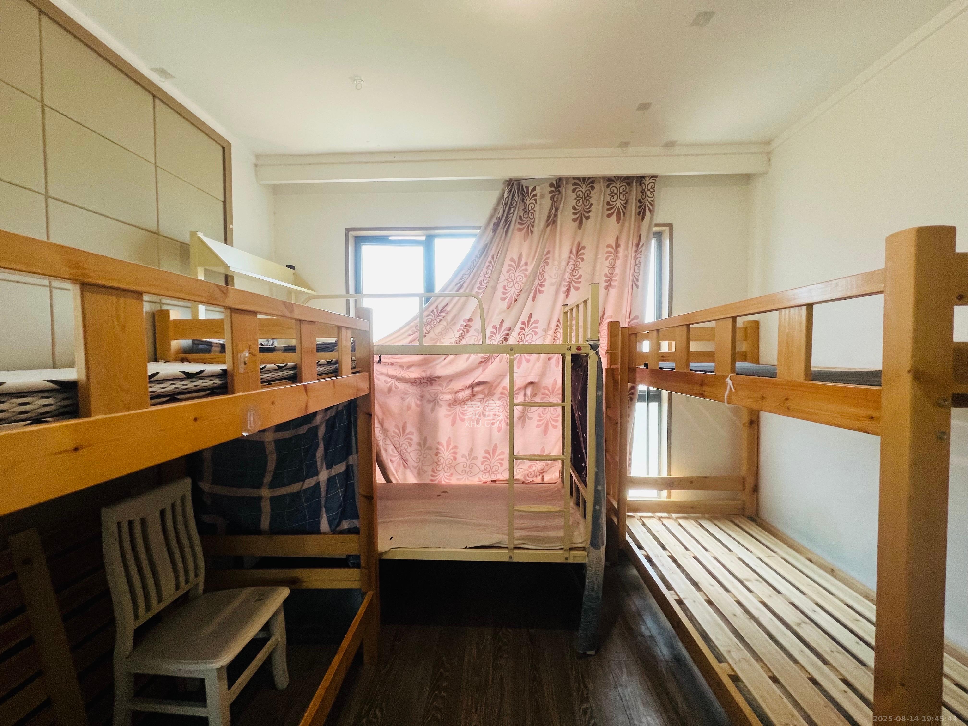恒伟湘江时代  4室2厅2卫   3800.00元/月室内图
