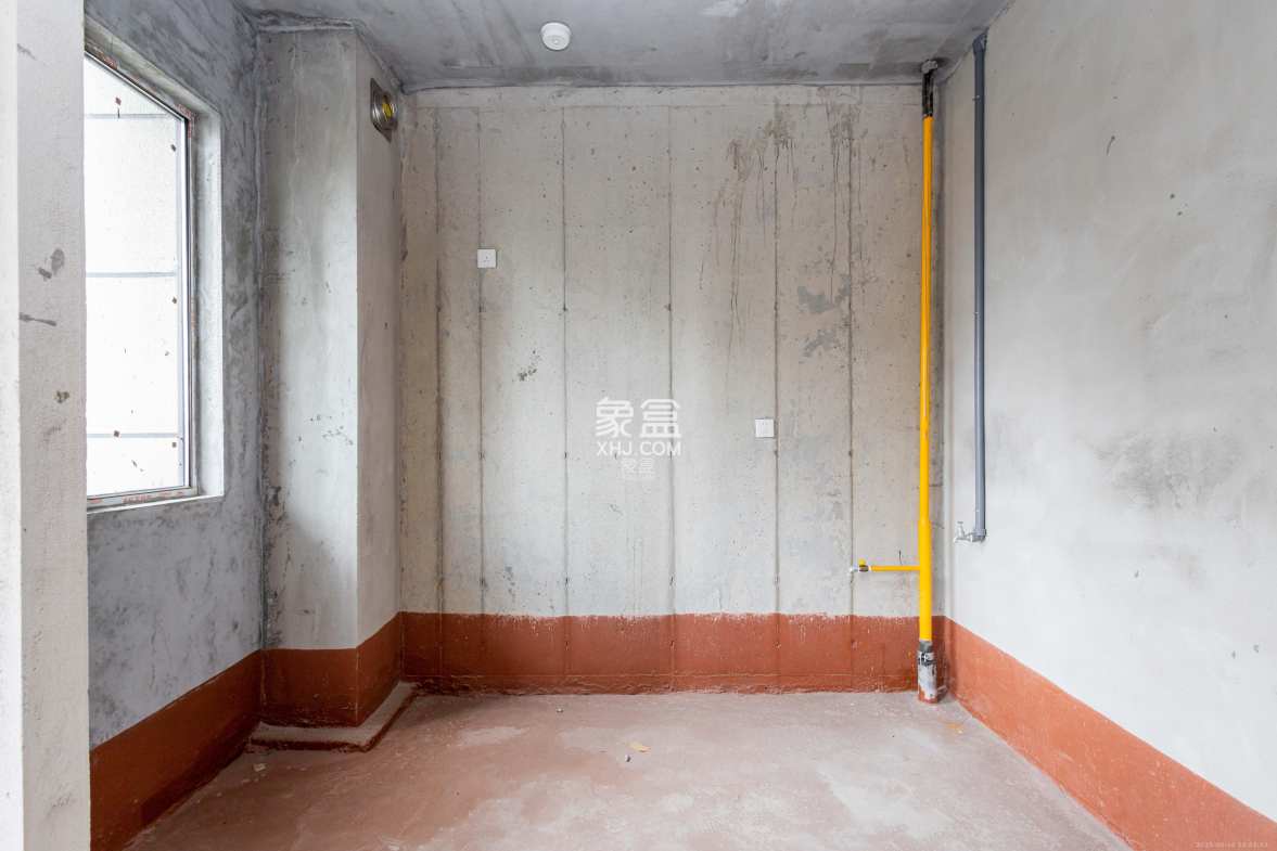 湘域芯城二期  3室2厅2卫    90.0万 湘域芯城二期  3室2厅2卫    90.0万厨房