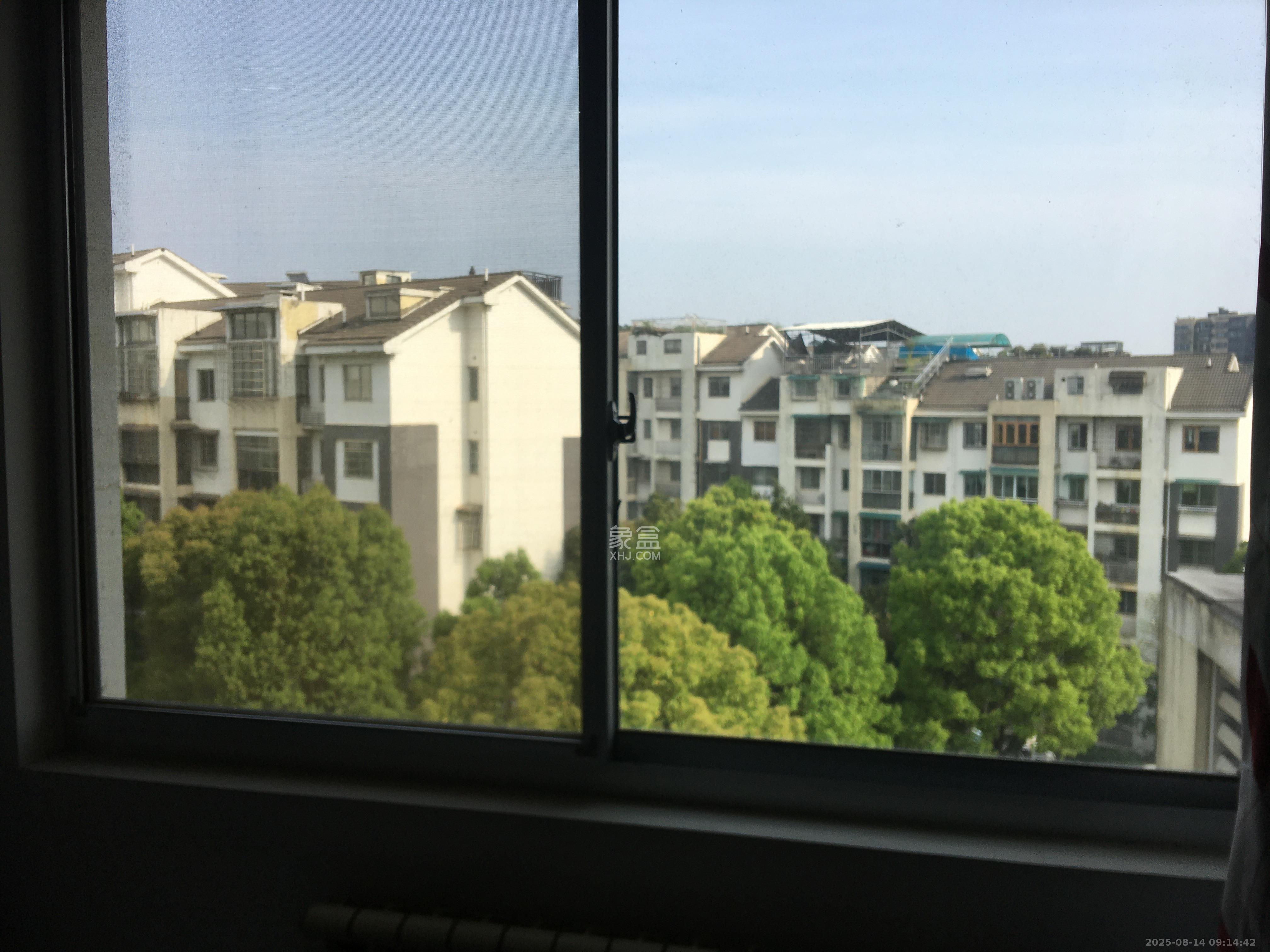 九峰小区(一二三四区) 3室2厅2卫 3800.0元/月 九峰小区(一二三四区) 3室2厅2卫 3800.0元/月户型图