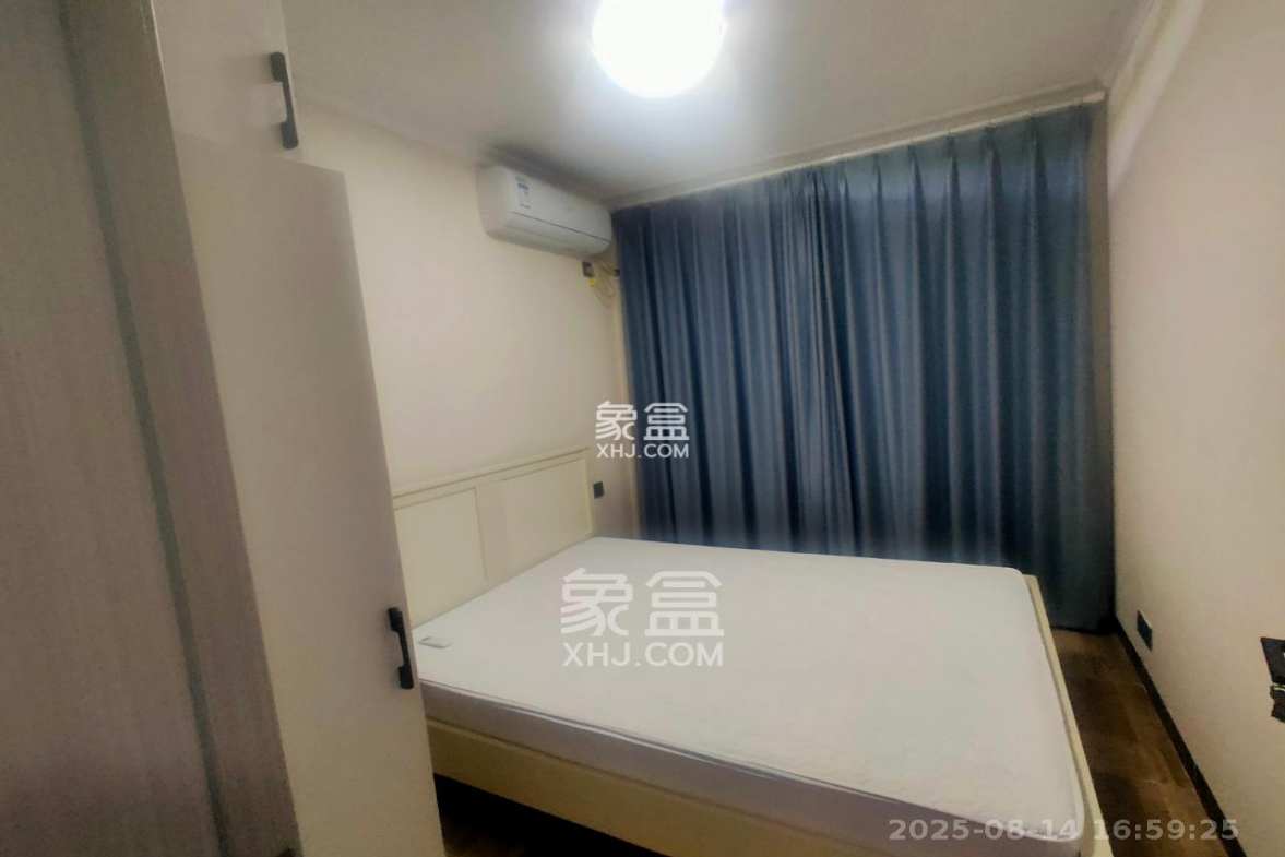 正荣财富中心 3室2厅1卫 2600.0元/月 正荣财富中心 3室2厅1卫 2600.0元/月室内图