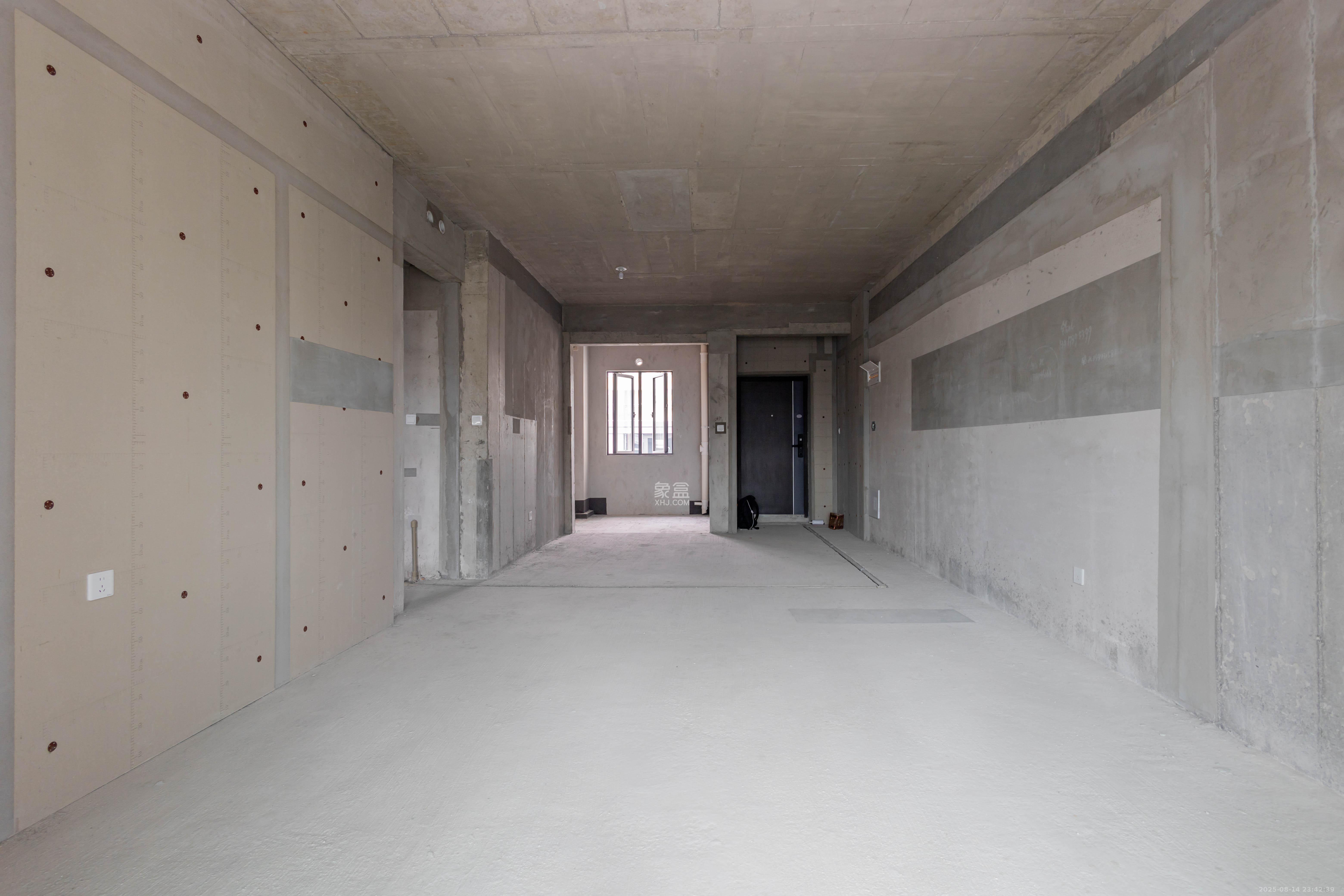 中建桃李九章  4室3厅2卫   270.00万
