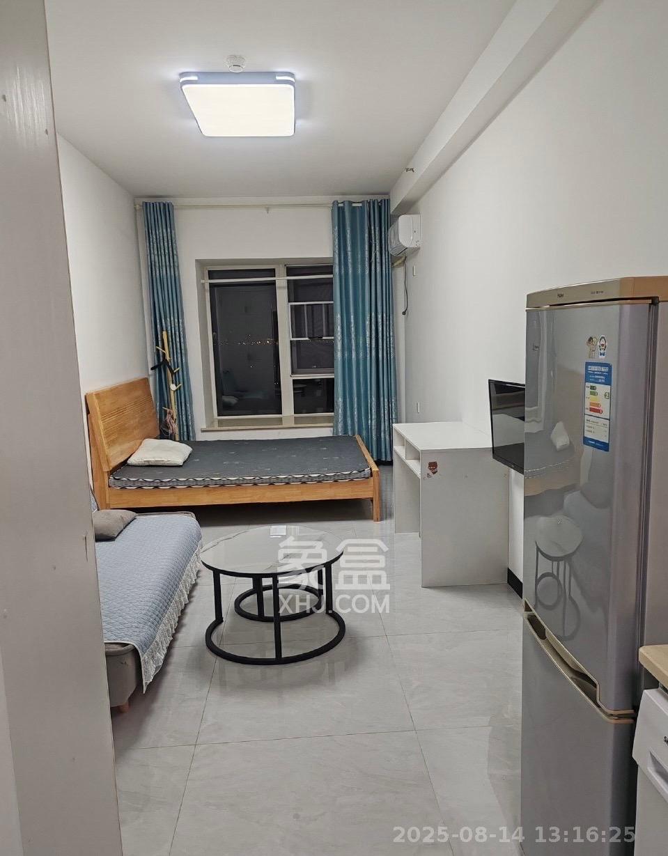 保利香槟国际  1室0厅0卫    1300.0元/月室内图